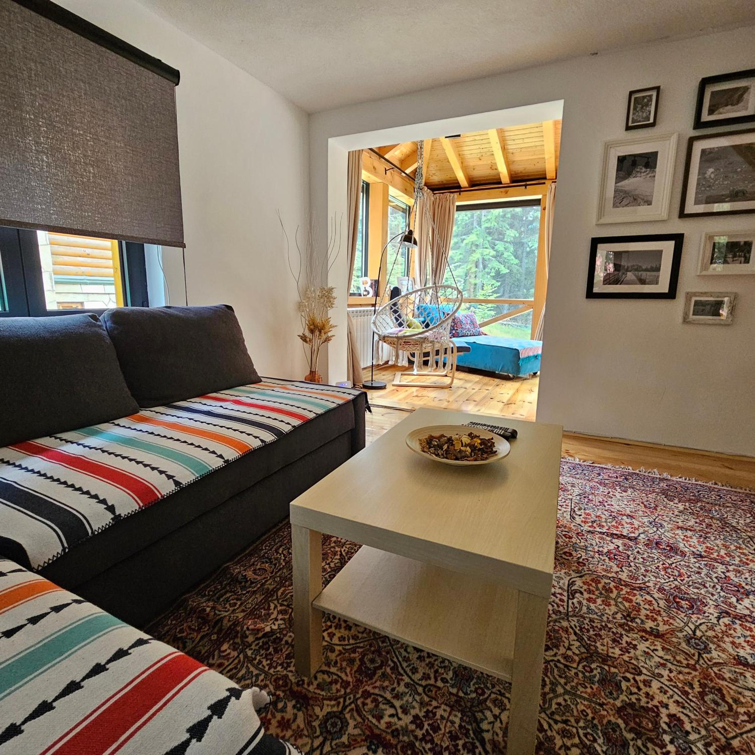 One-Bedroom House photo 3