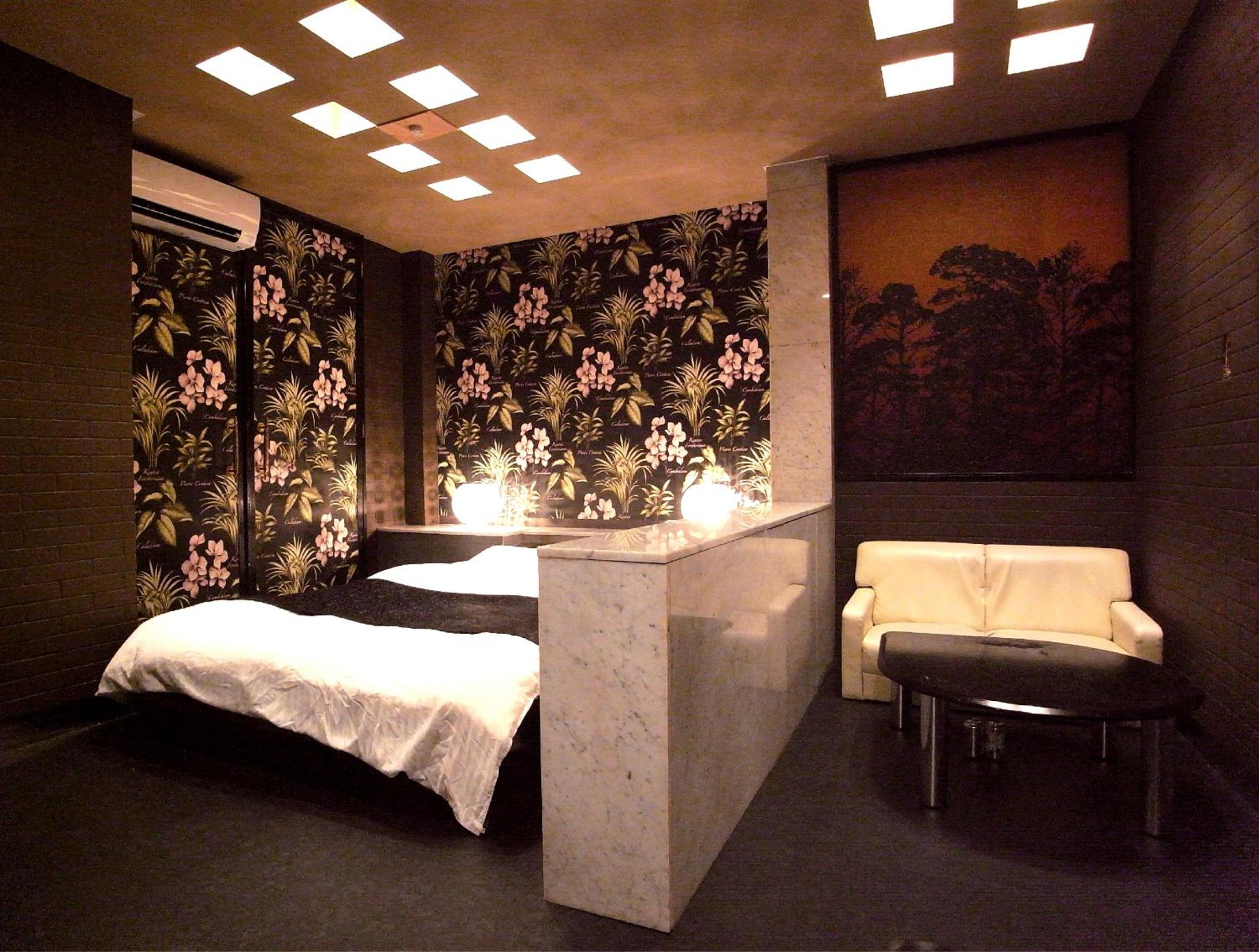 Double Room - 21:00 Check-in - Photo 3