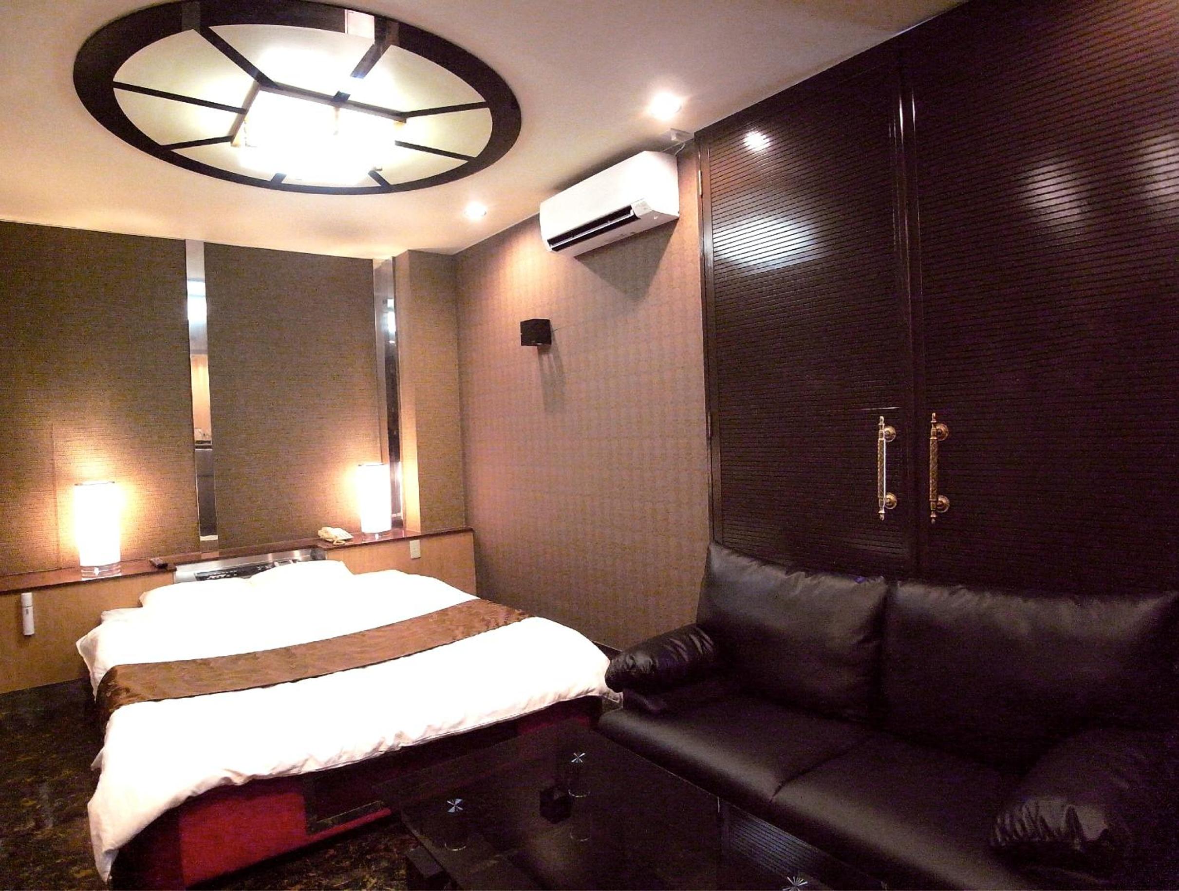 Double Room - 21:00 Check-in - Photo 2