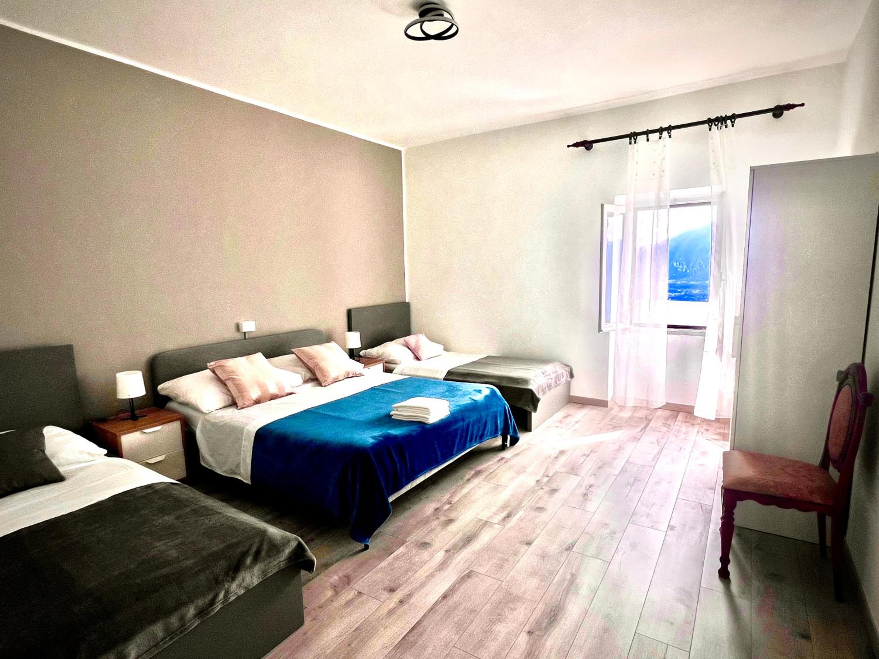 Two-Bedroom Apartment With Lake View photo 1