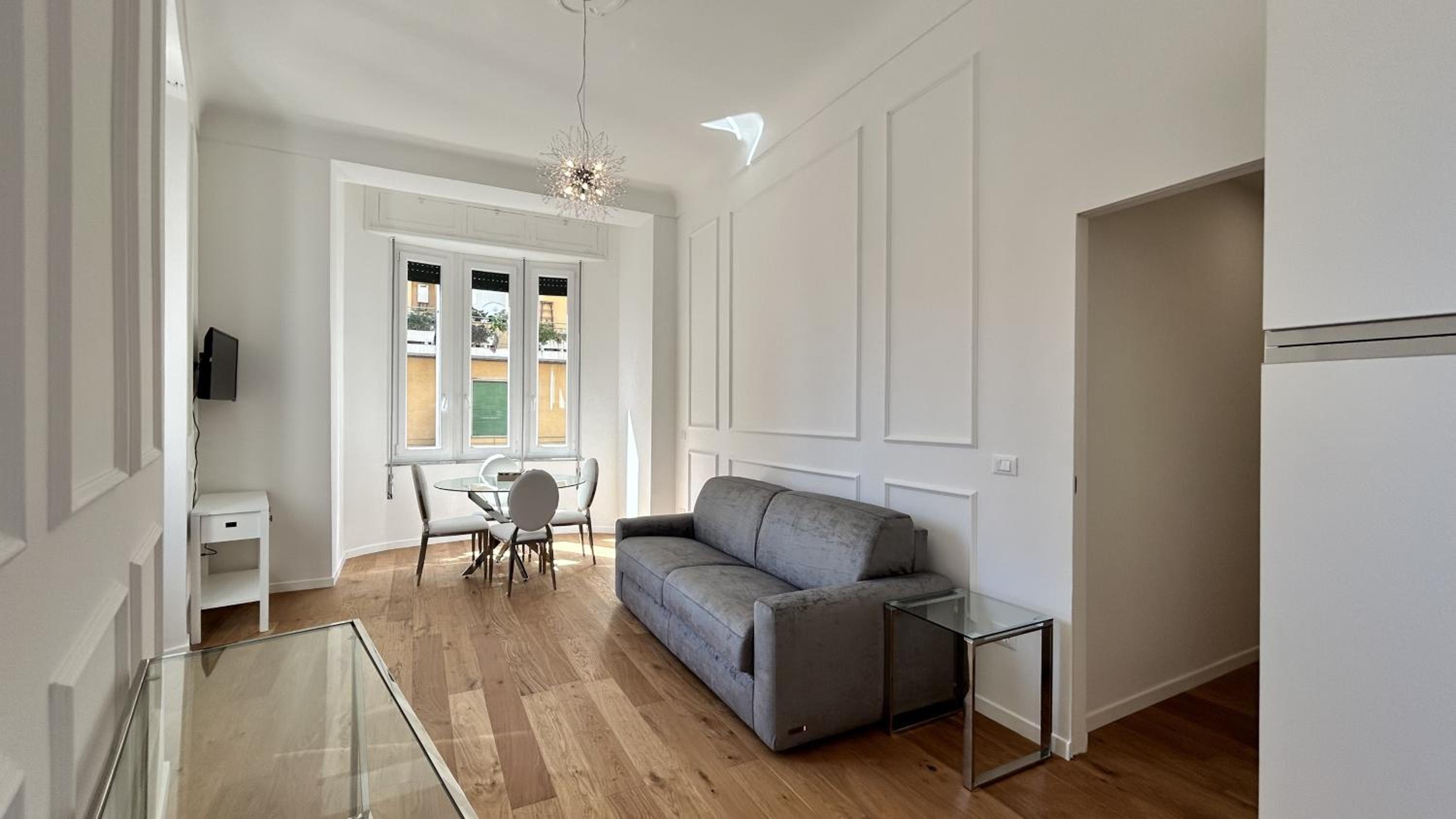 One-Bedroom Apartment with City View