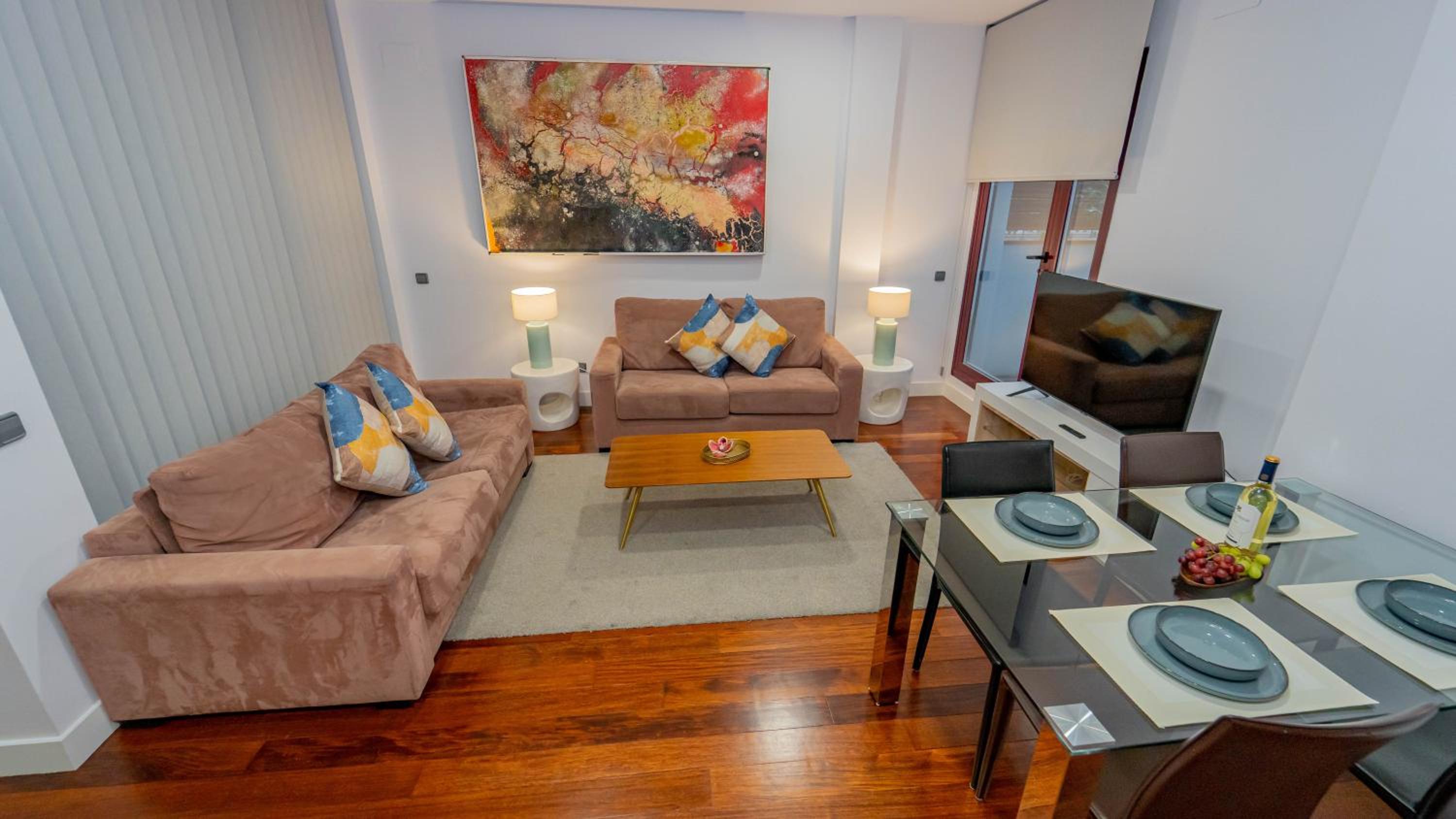 Duplex 2 Bedrooms with Terrace photo 2