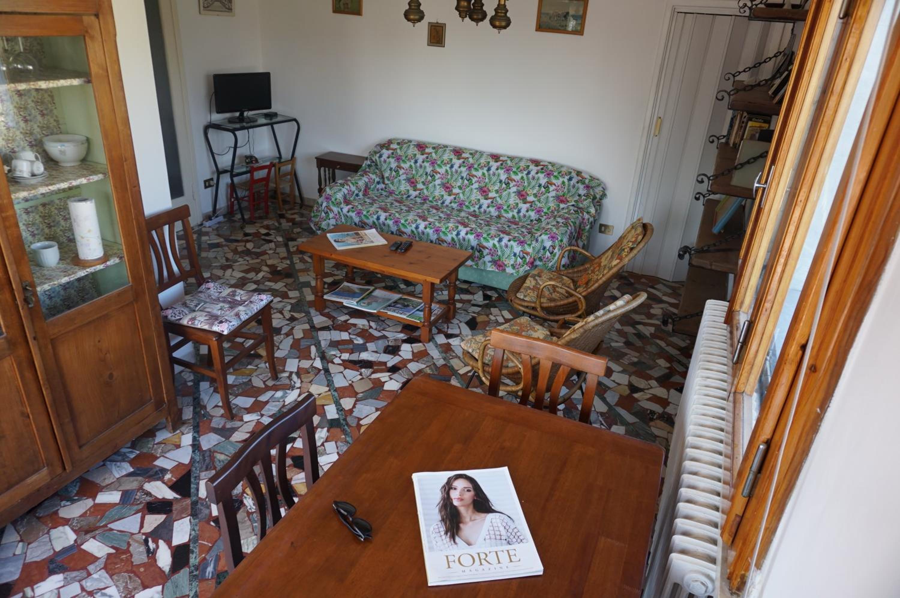 Two-Bedroom Apartment With Terrace photo 1
