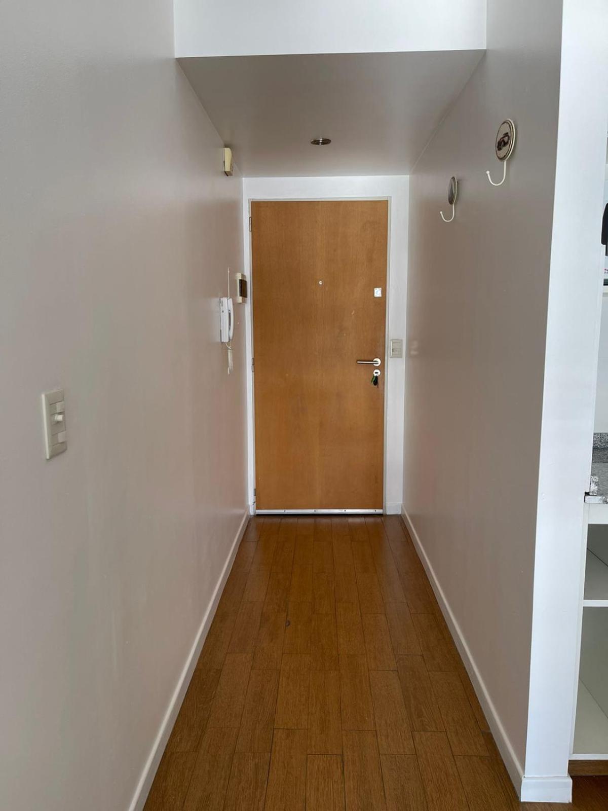 One-Bedroom Apartment photo 3