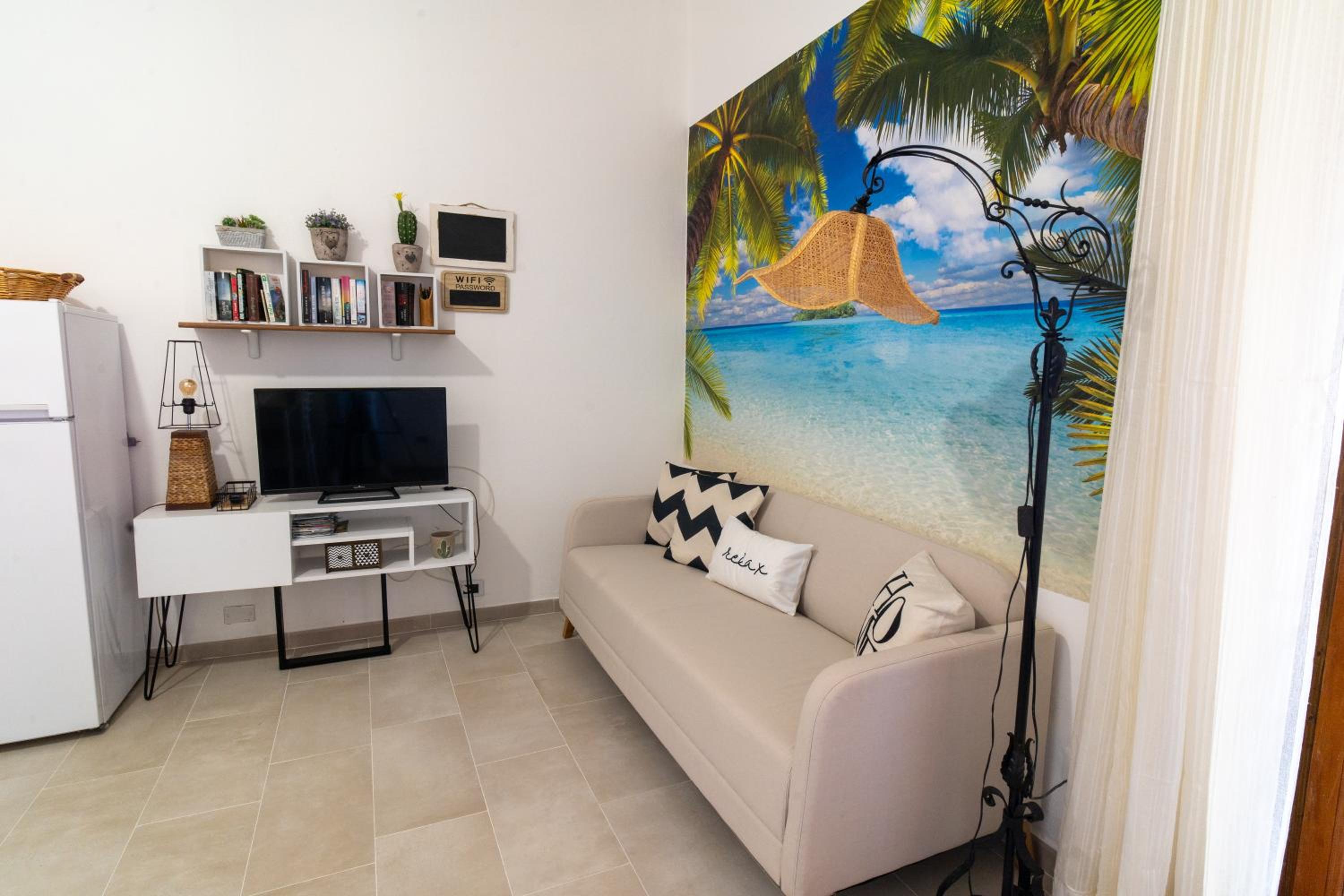 Three-Bedroom House photo 1