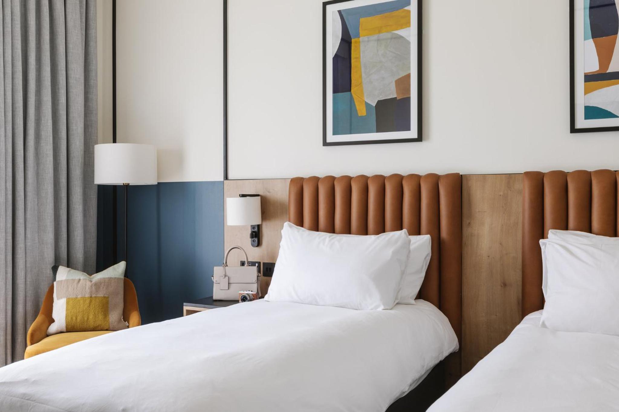 Premium Twin Room - Photo 28
