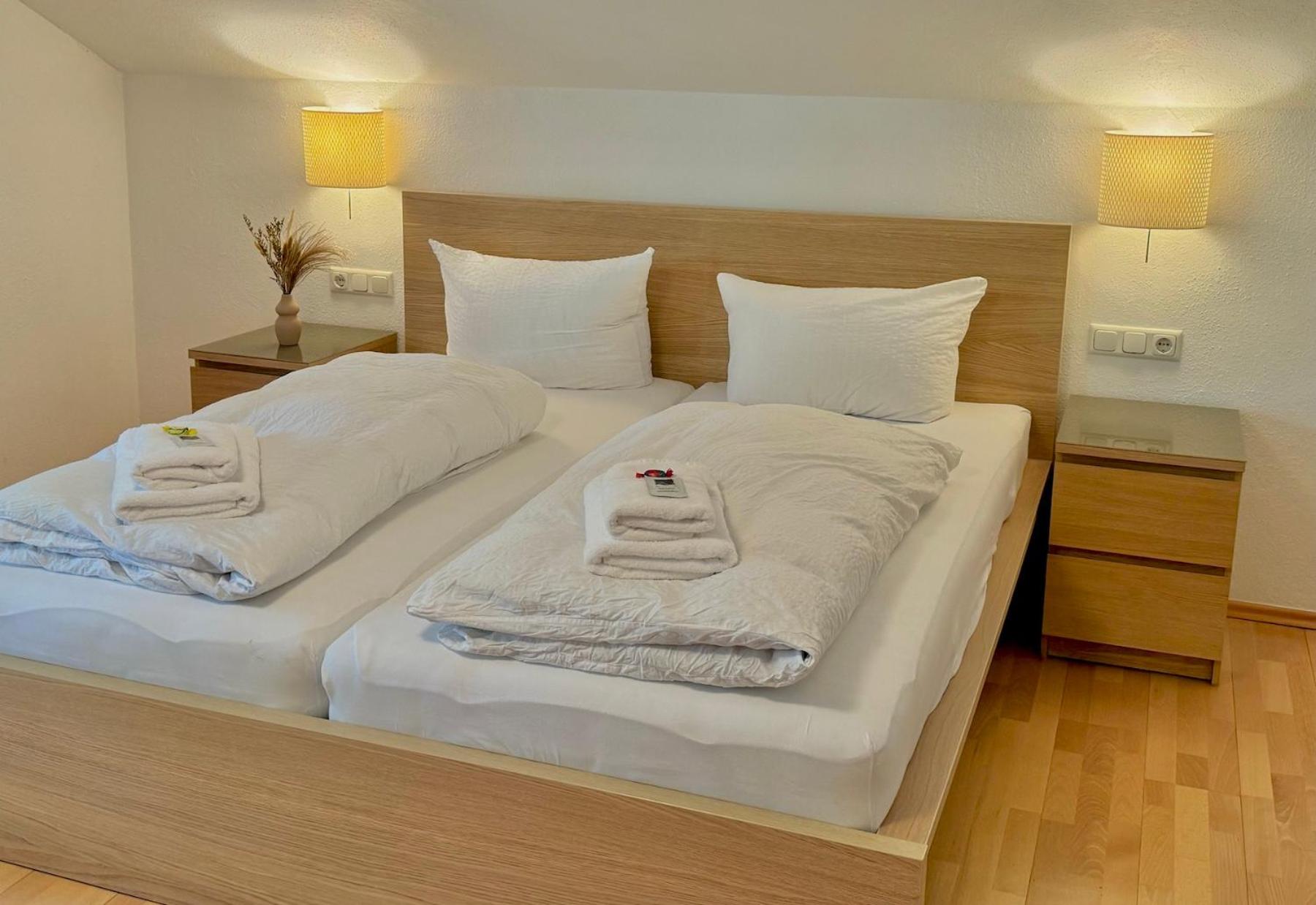 Double Room - Photo 5