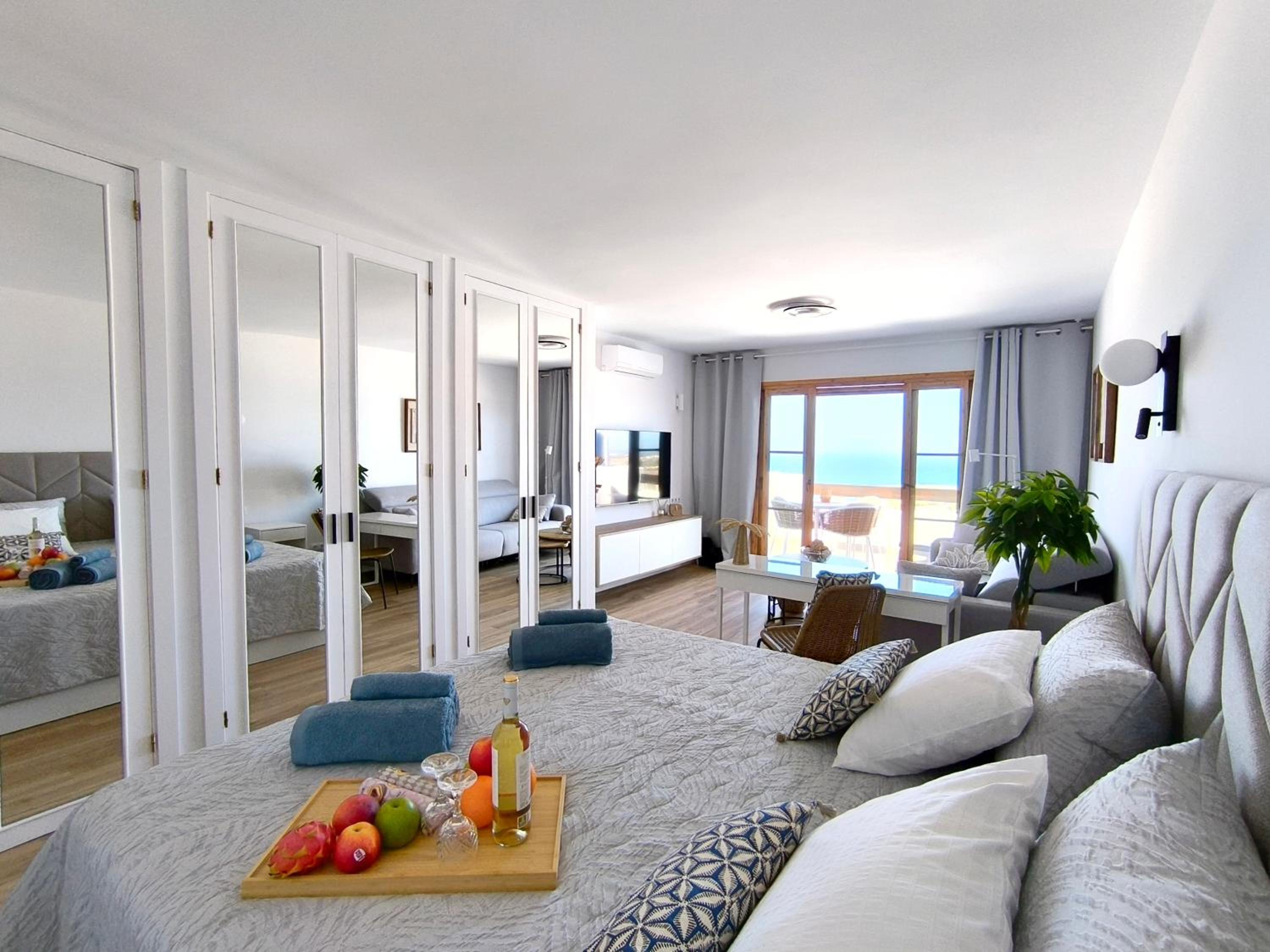 Studio Apartment with Sea View