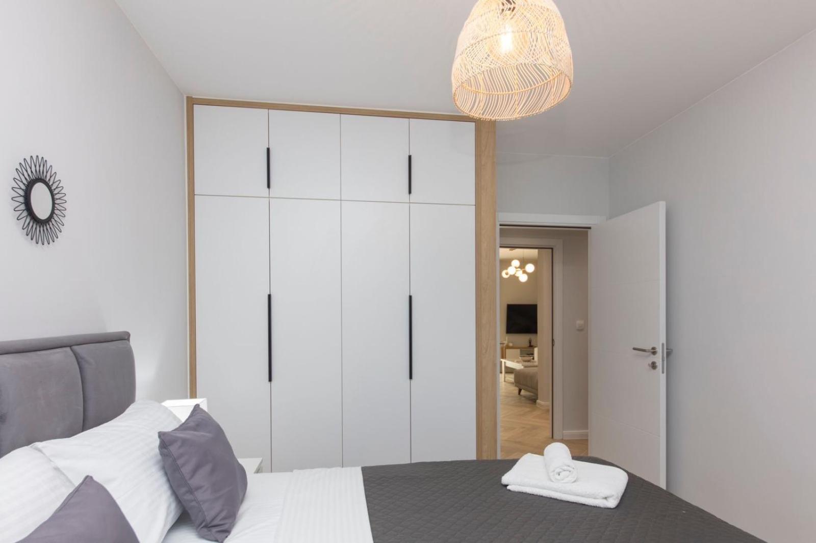 Two-Bedroom Apartment with Balcony and Terrace photo 3