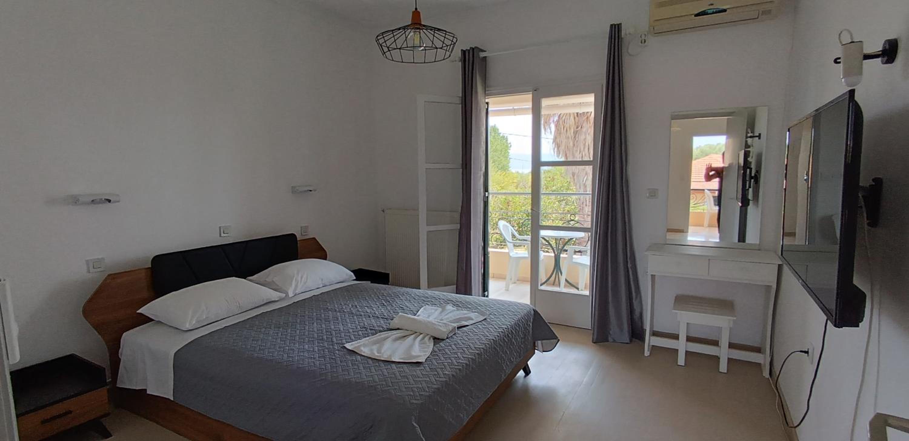 Superior Double or Twin Room with Garden View