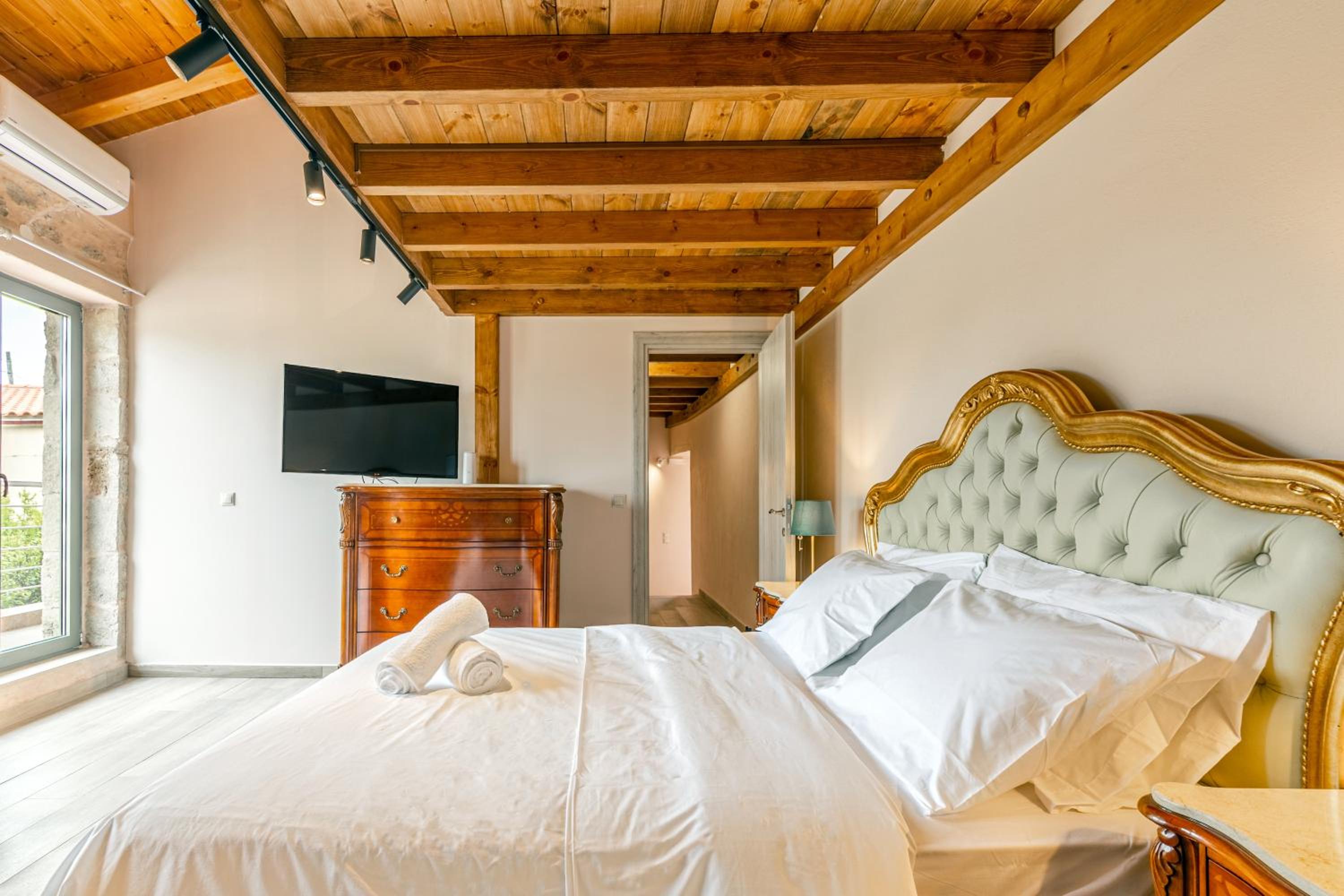 Two-Bedroom Villa photo 2
