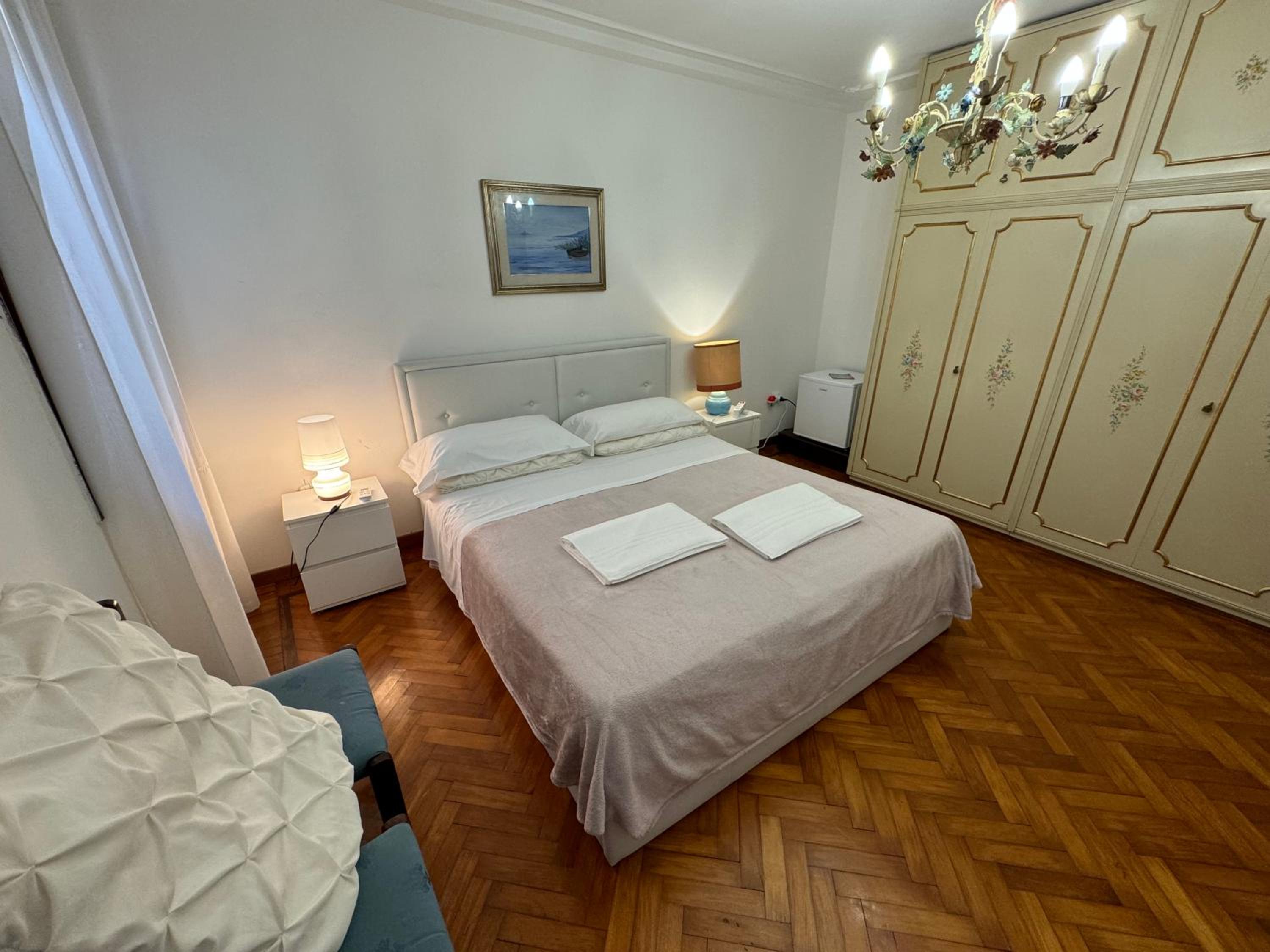 Deluxe Triple Room photo 3