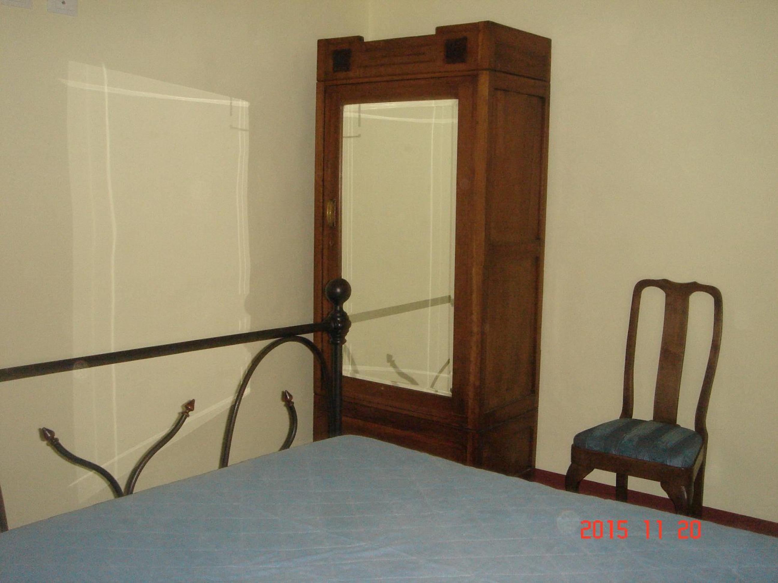 Double with Private Bathroom photo 3