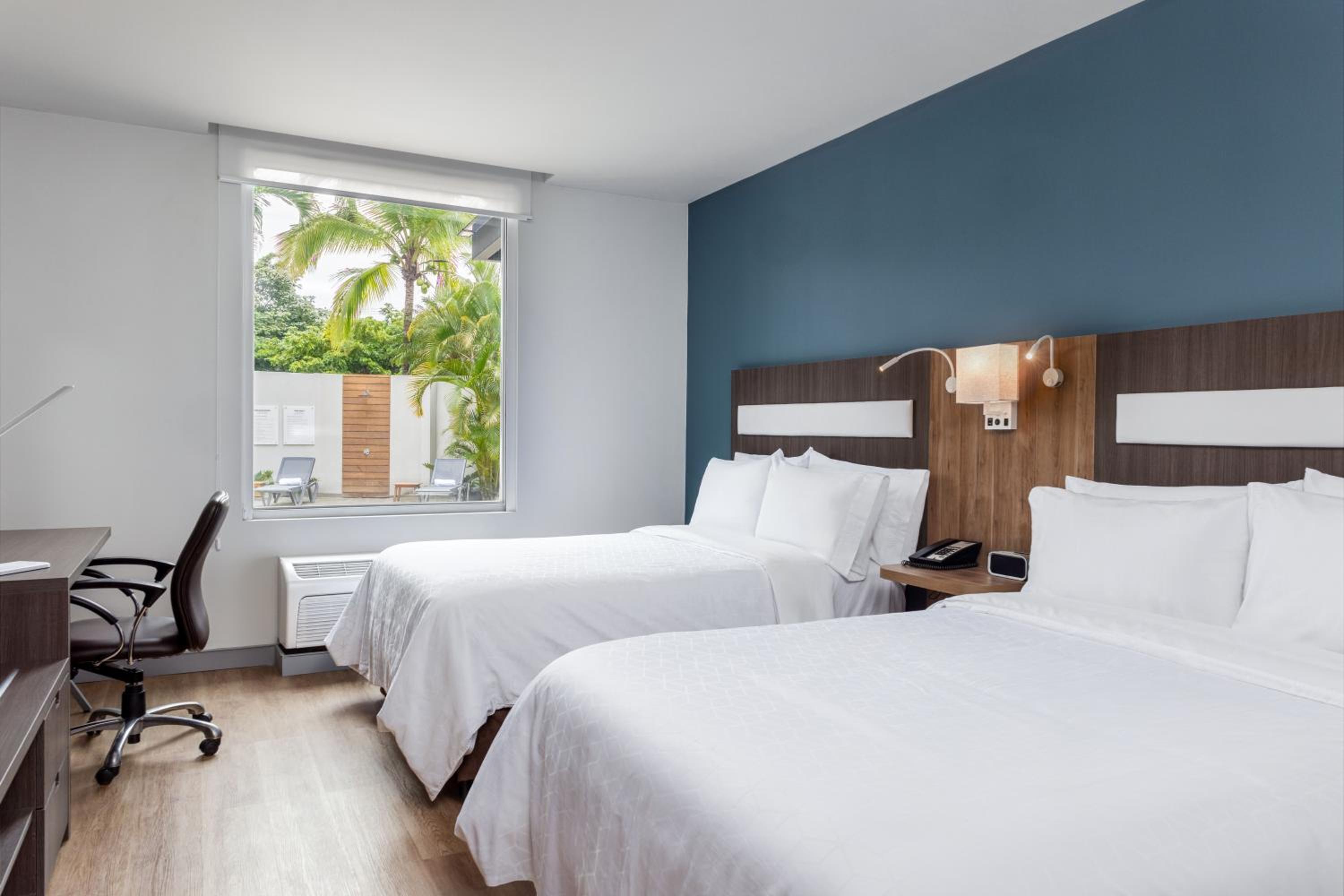 Standard Double Room with Two Double Beds