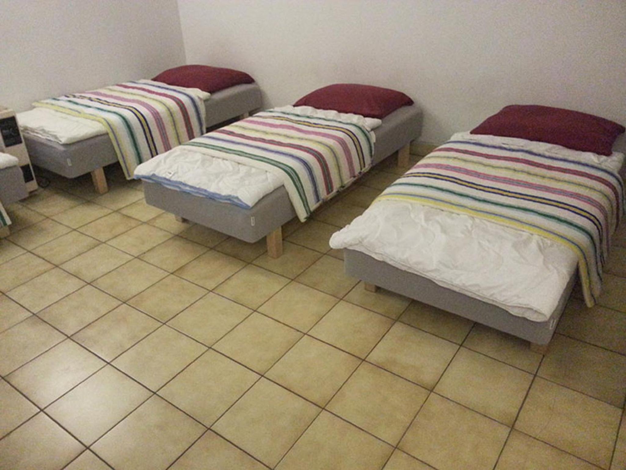 Basic Triple Room photo 2