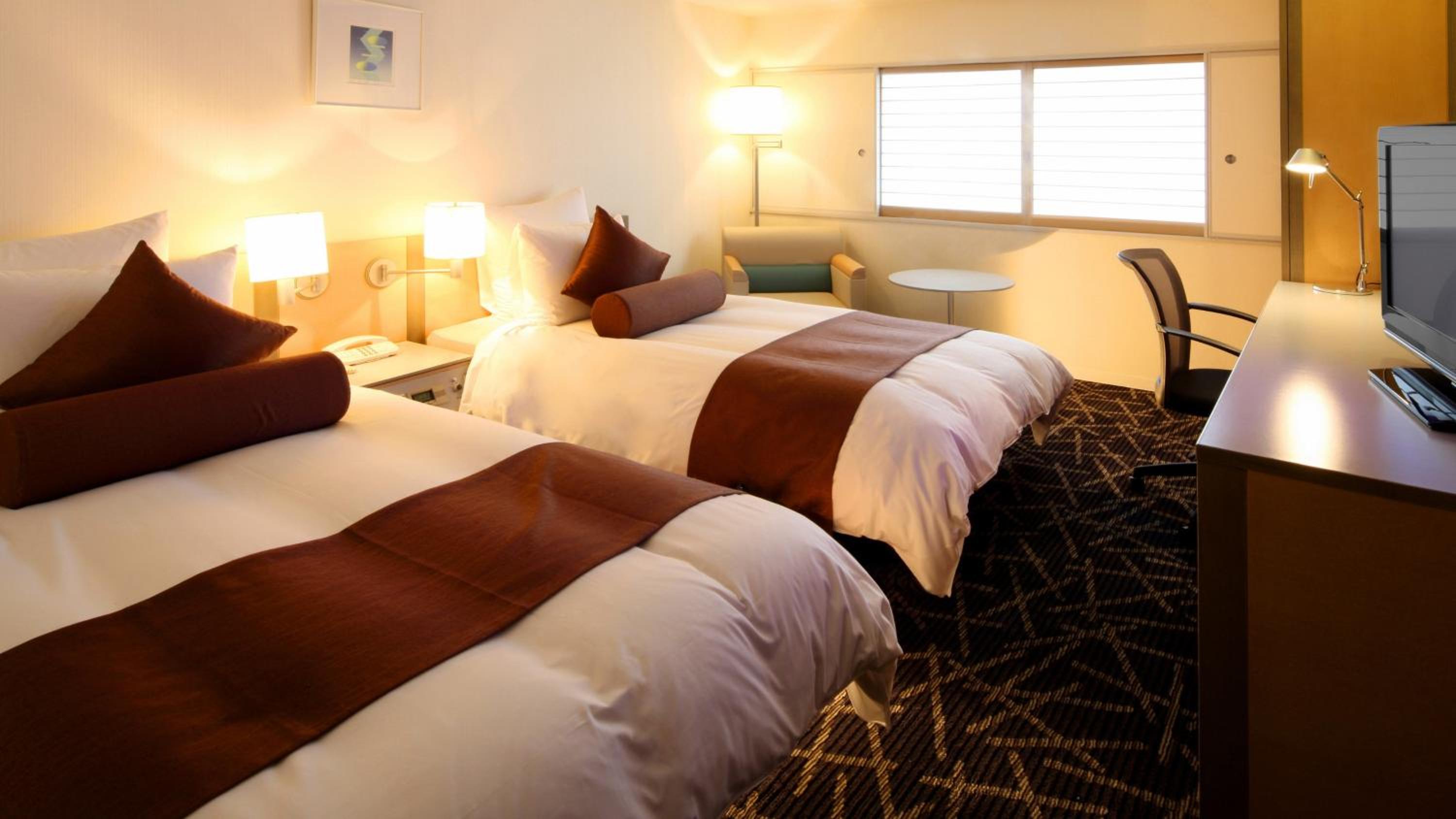 Standard Twin Room with Air Purifier - Photo 7