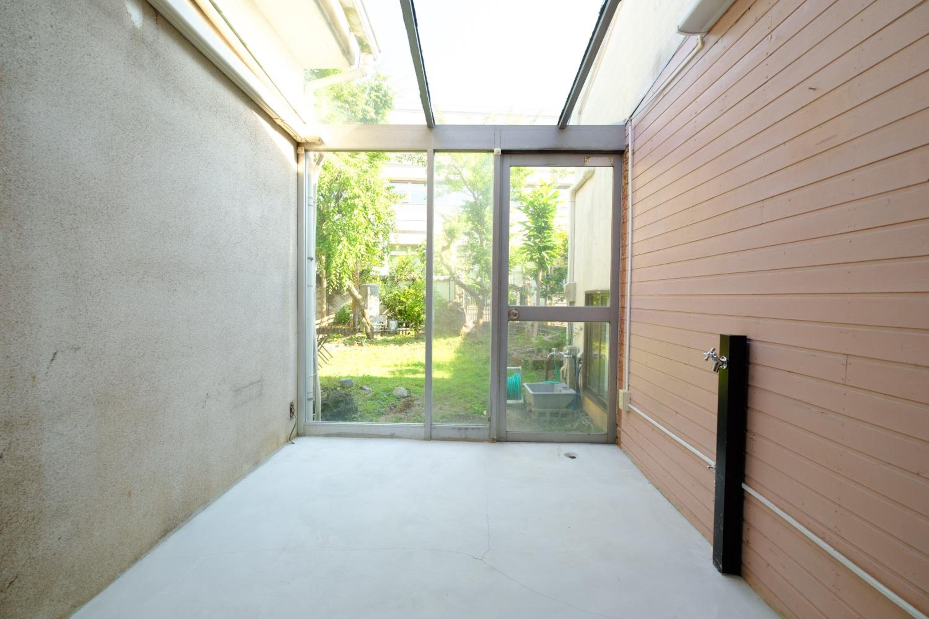 Villa photo 2
