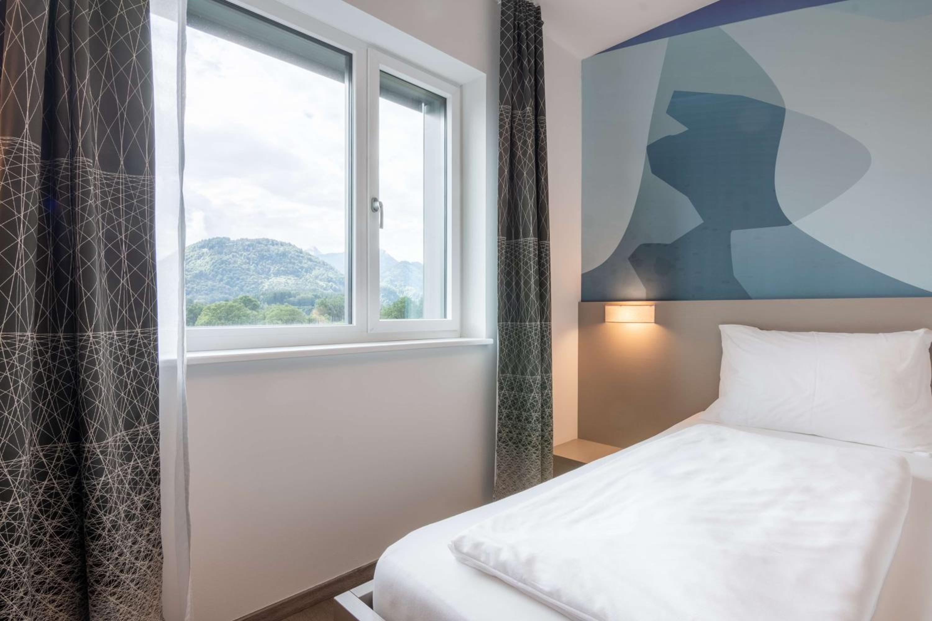 Standard Double Room with Double Bed - Photo 6