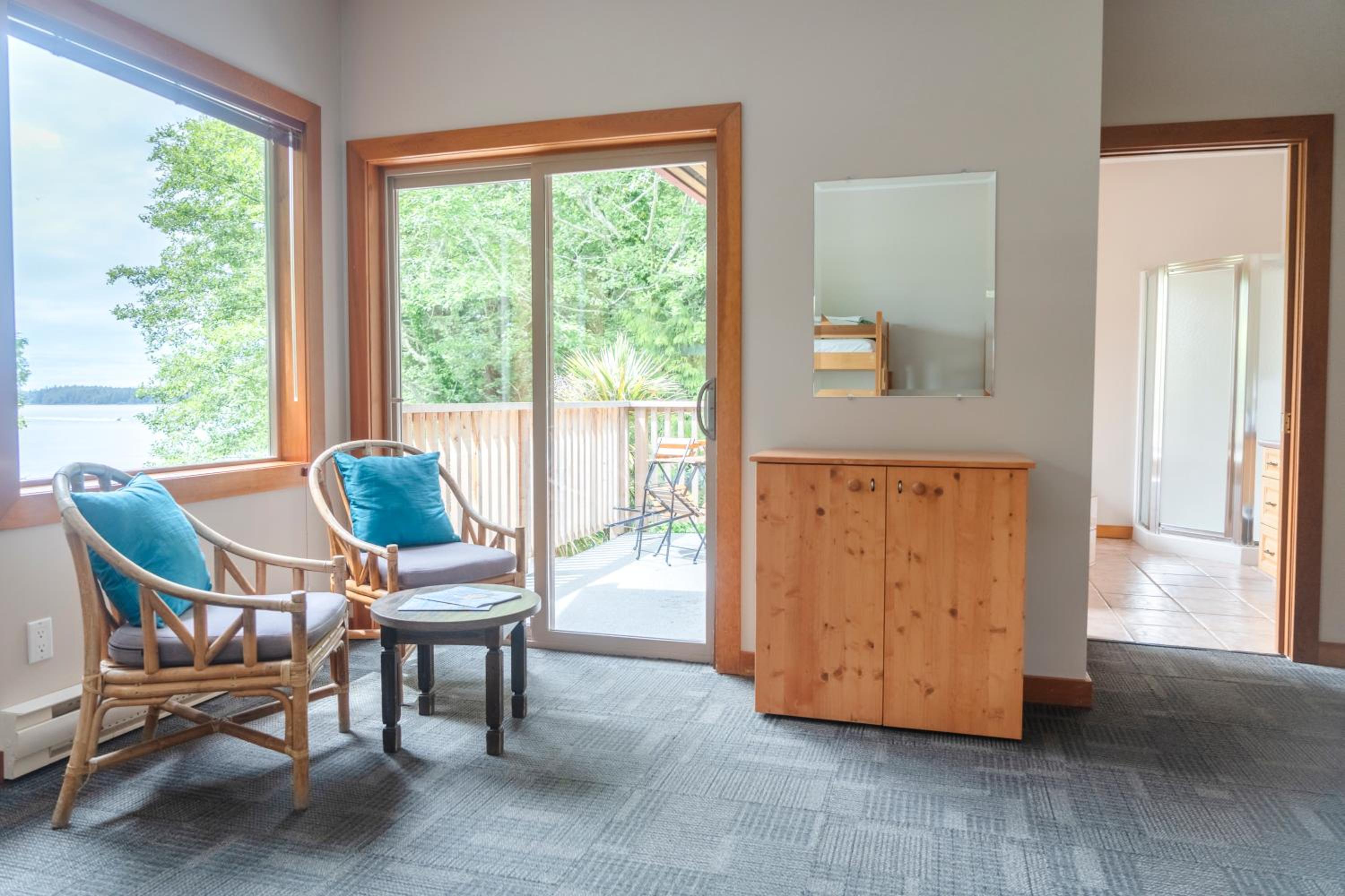 Private Suite with Balcony photo 2