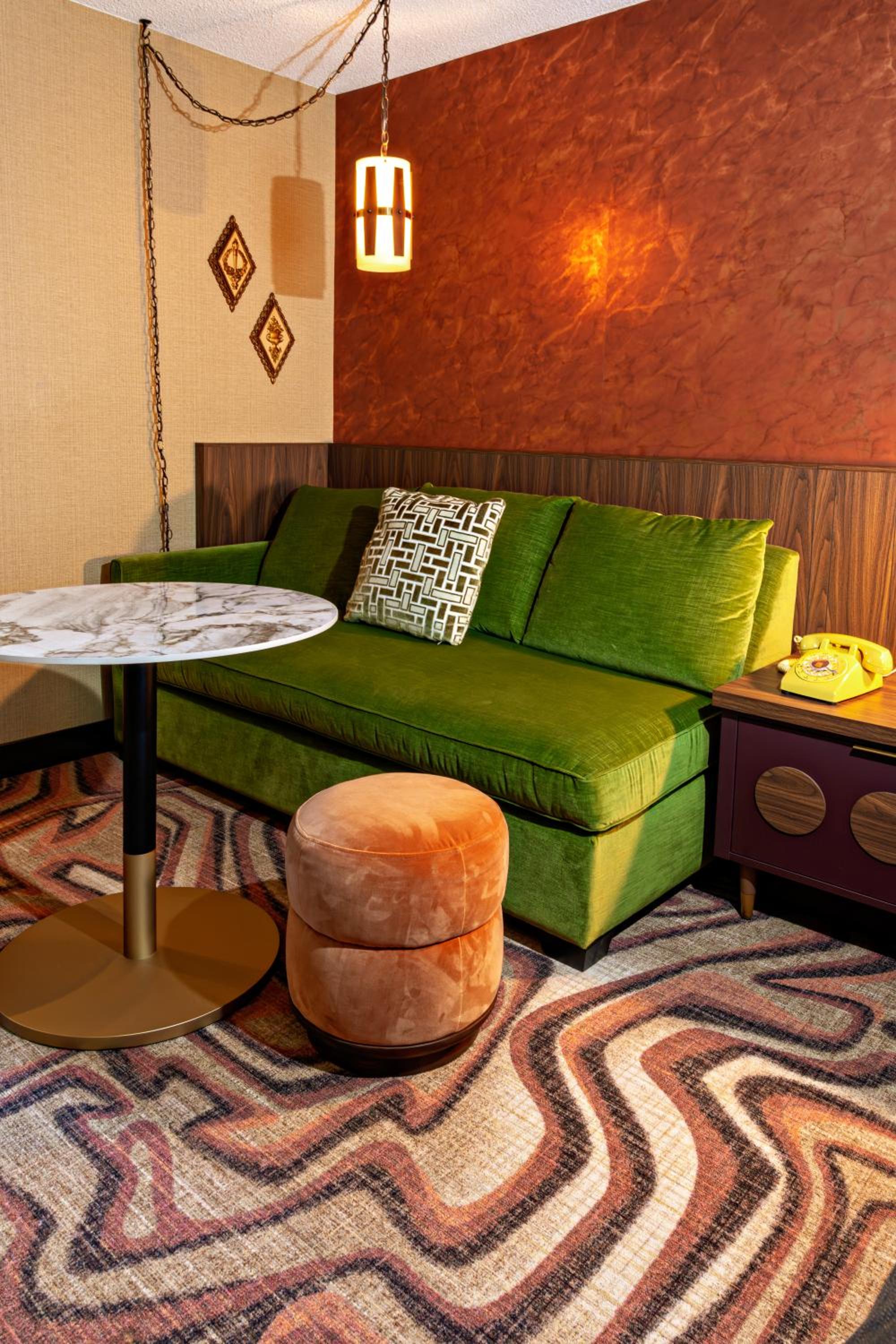Zed King Bed - Photo 21