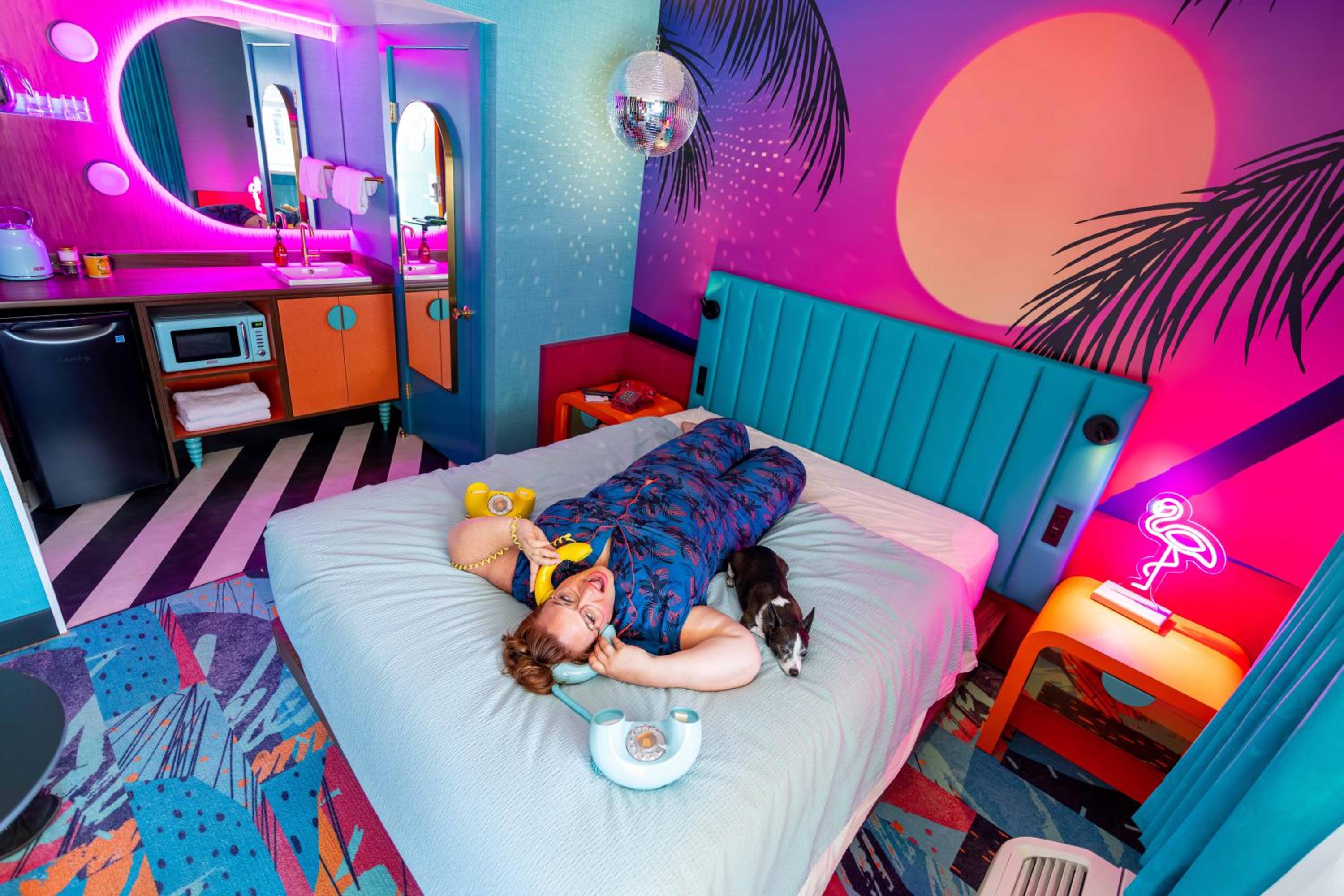 Rebel Room  - Photo 25