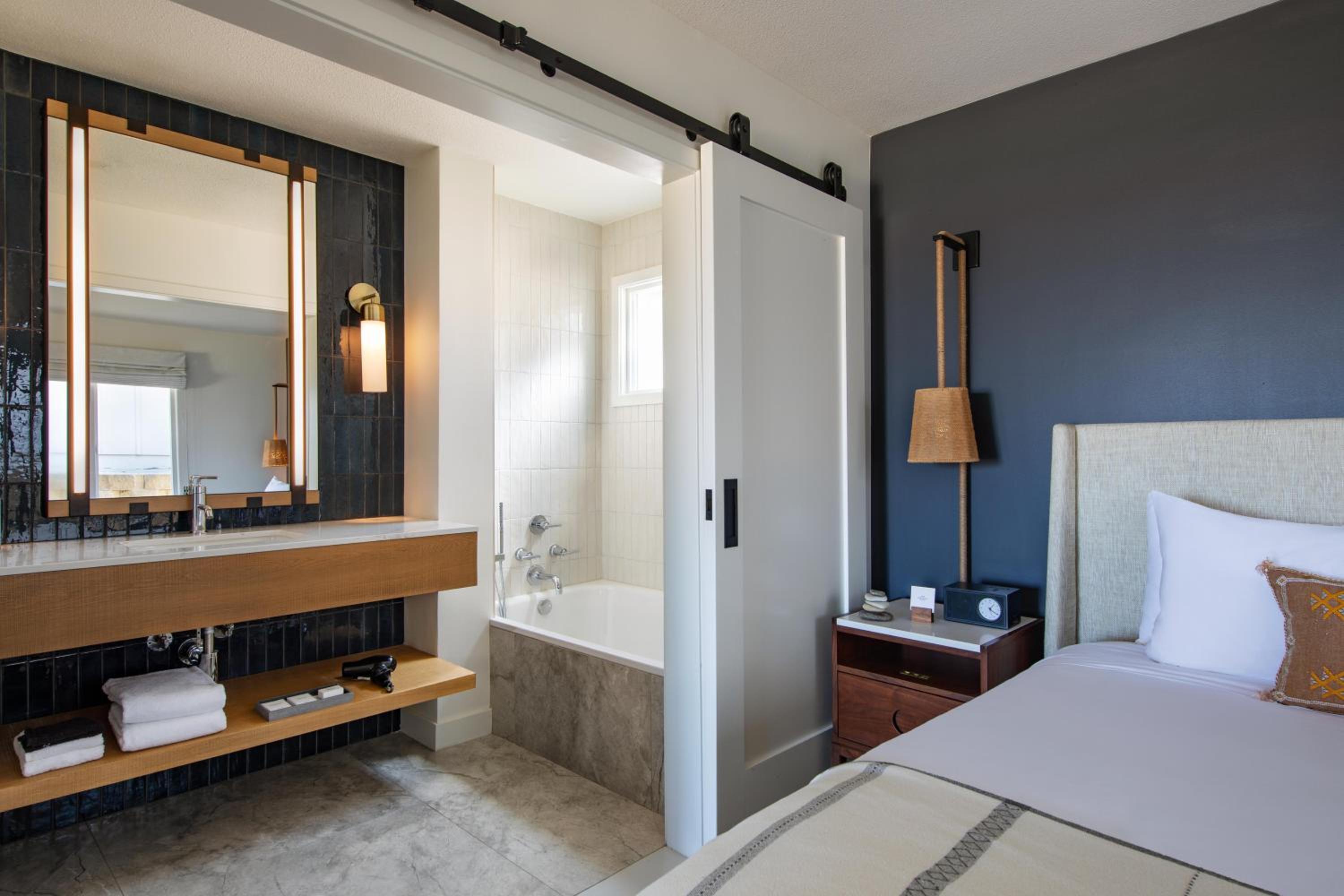 Ocean View Junior Suite - Photo 10