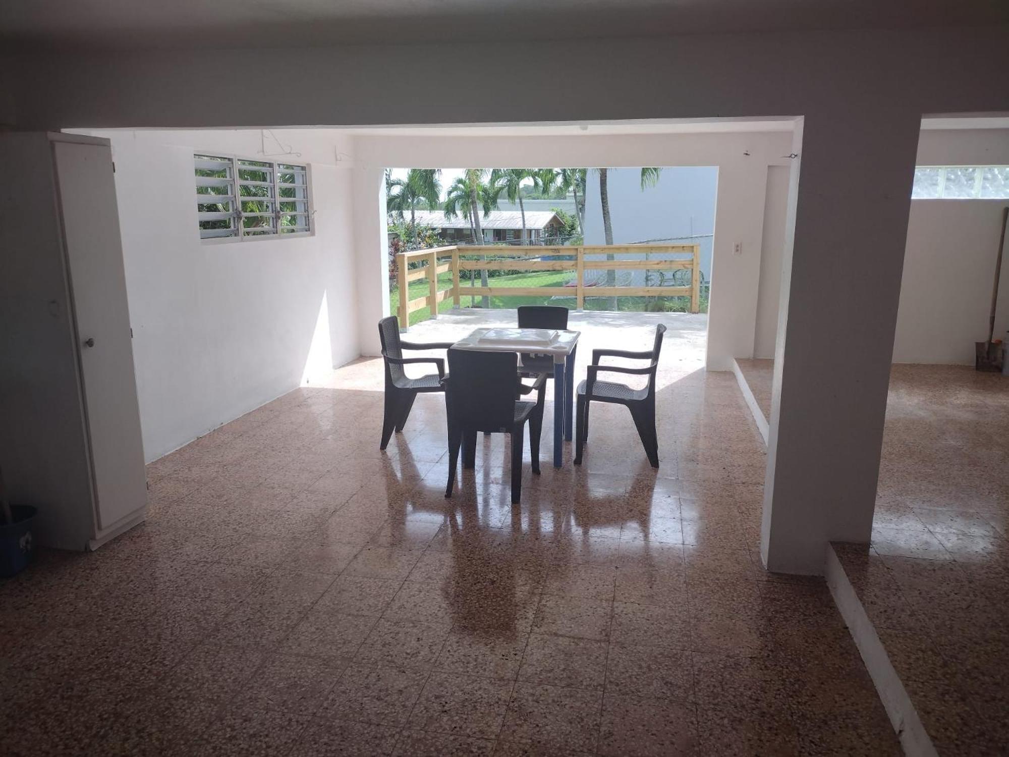 Three-Bedroom House photo 2