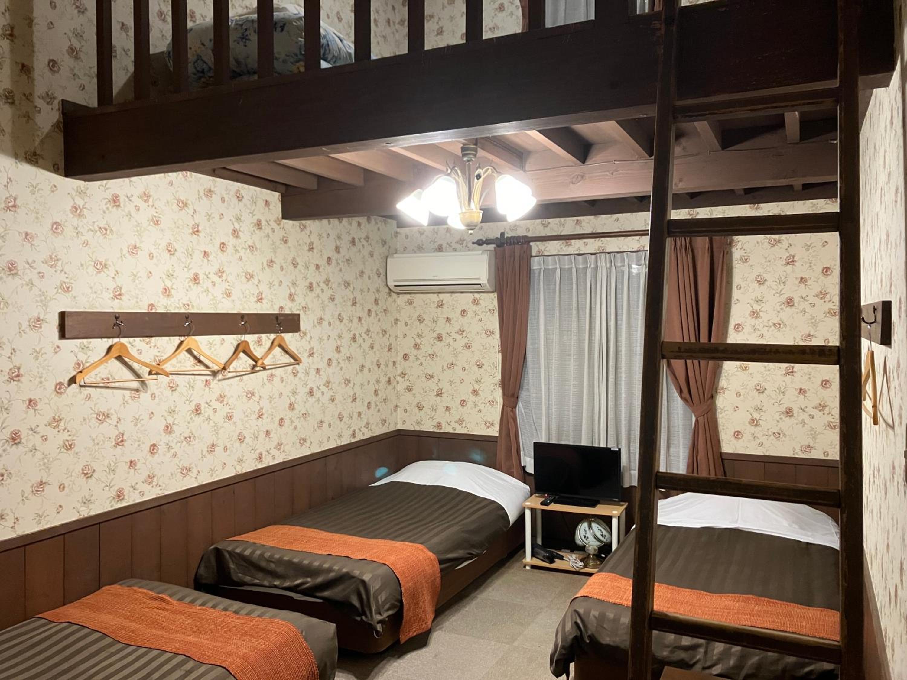 Triple Room with Loft