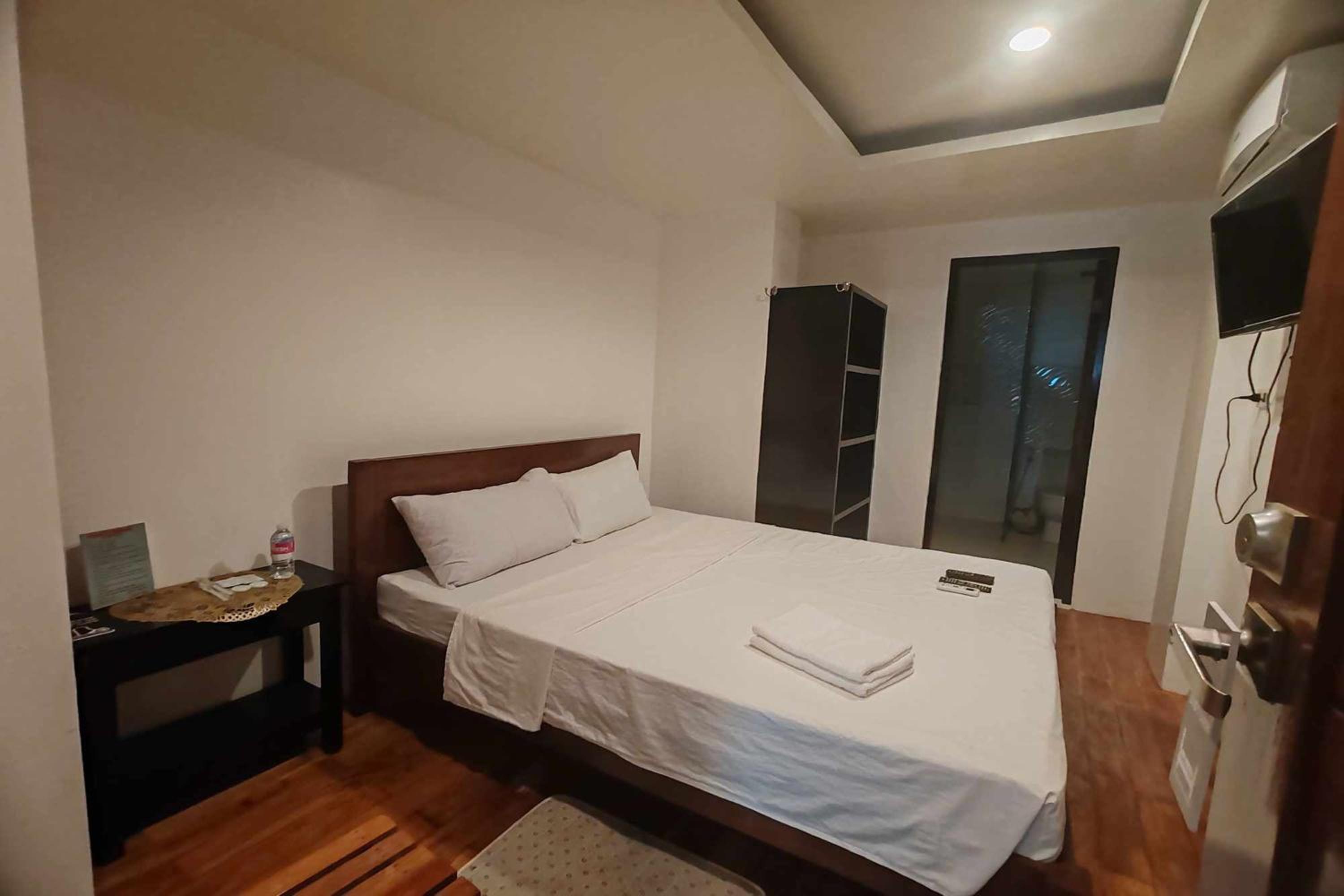 Standard Double Room photo 1