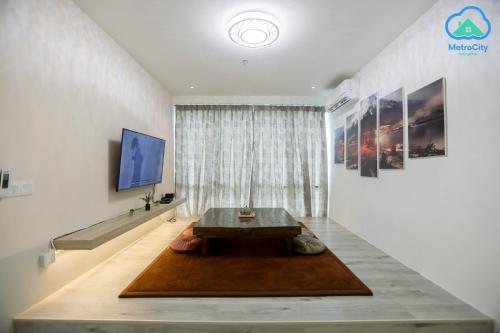 Family Room photo 1