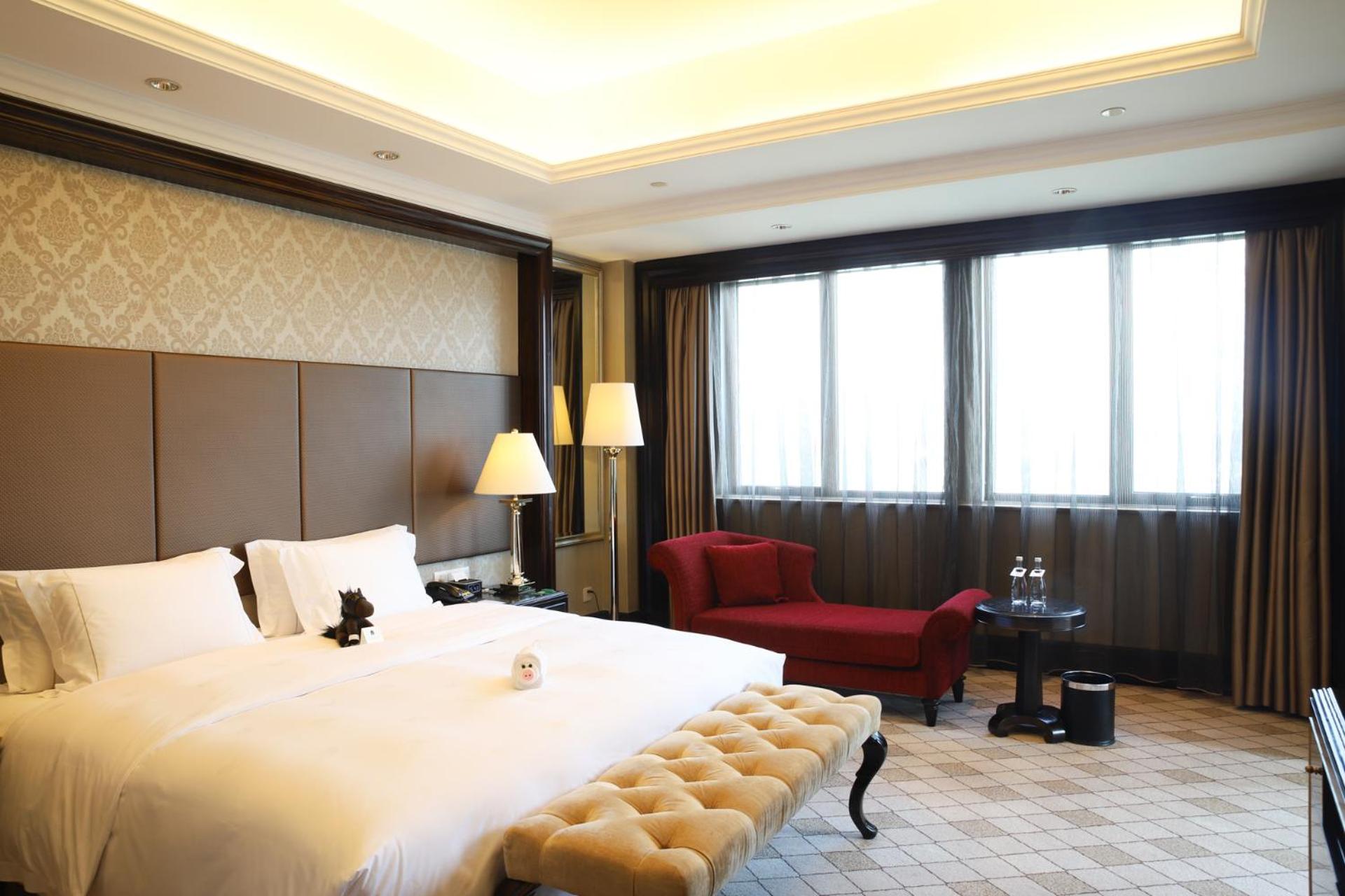Presidential Suite photo 3