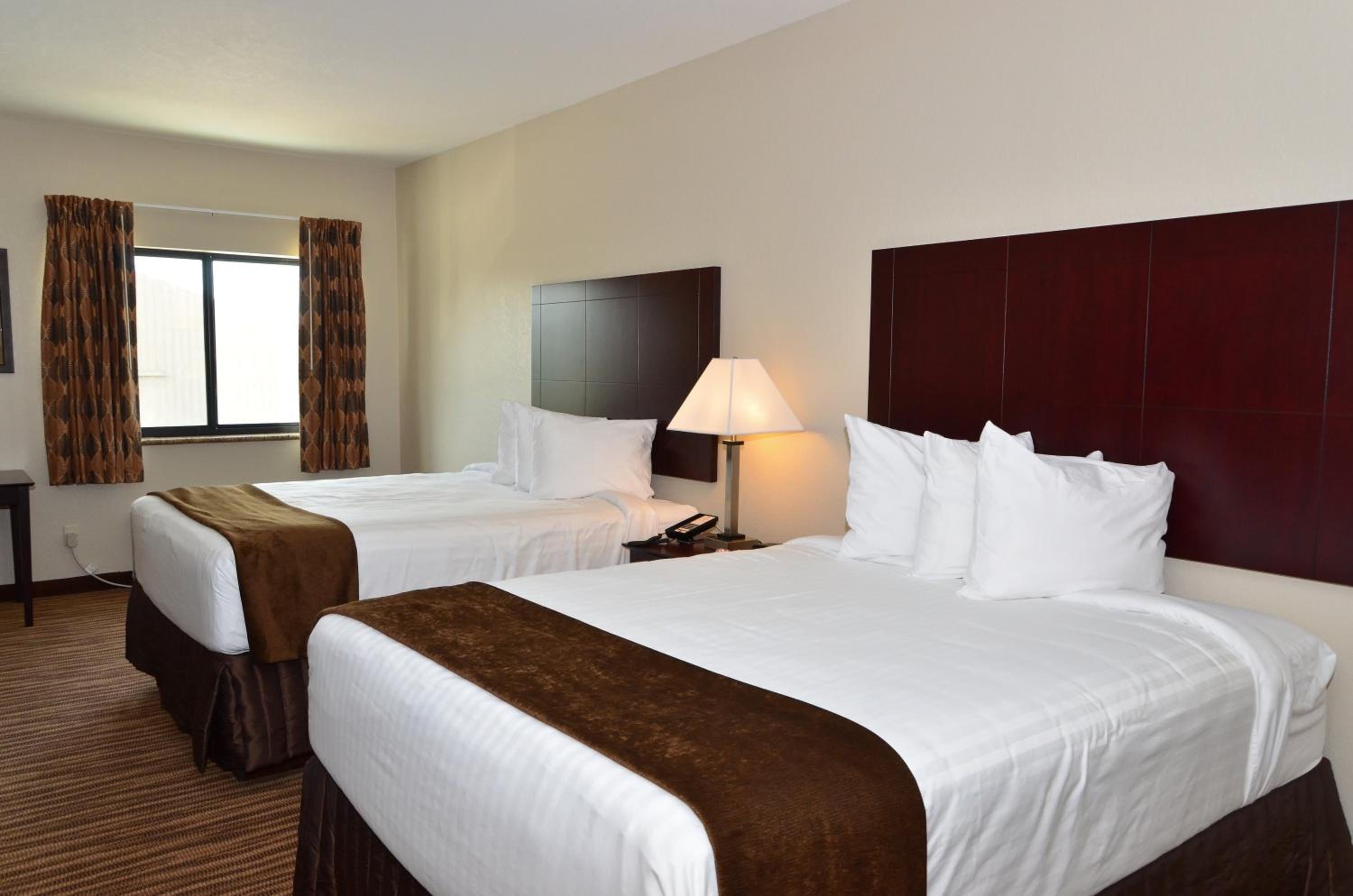 Deluxe Queen Room photo 2