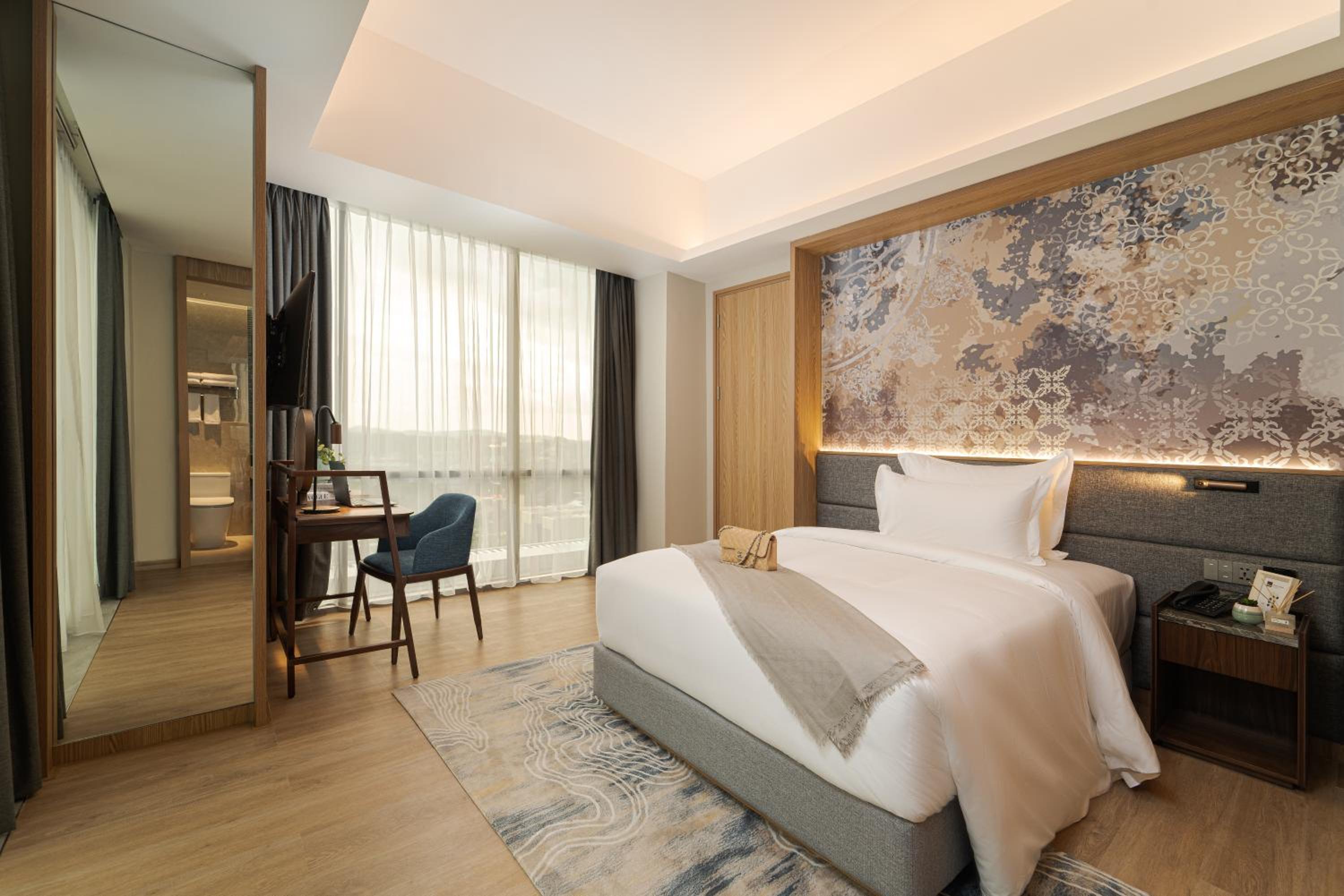 One-Bedroom Executive