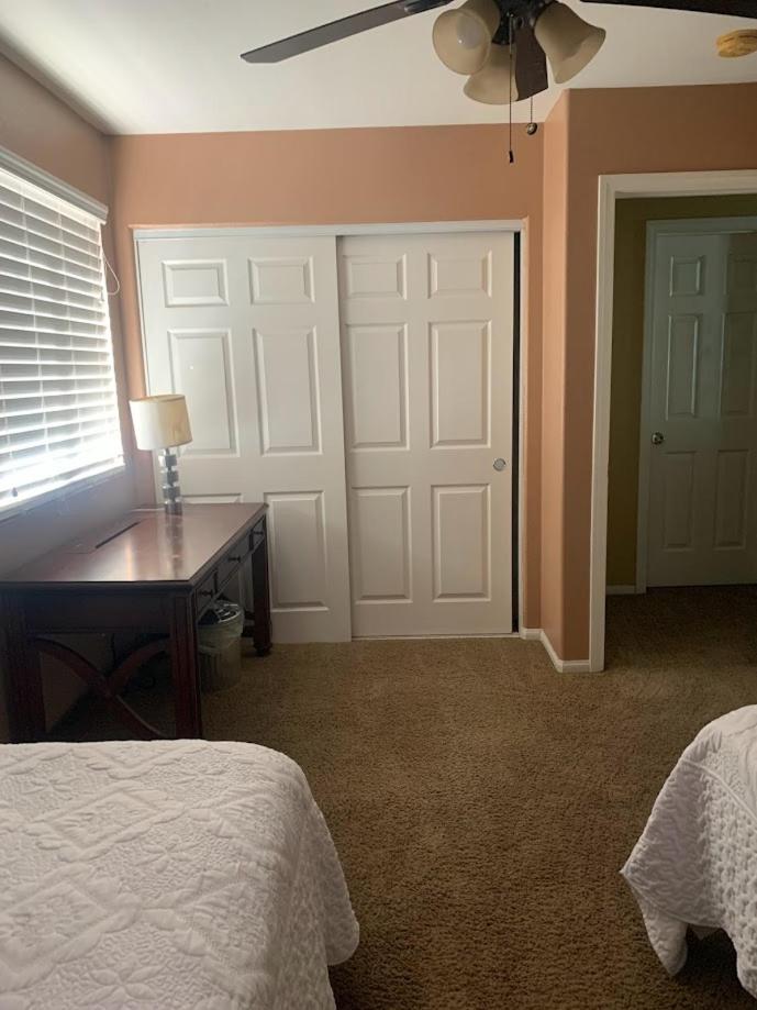 Four-Bedroom House photo 3