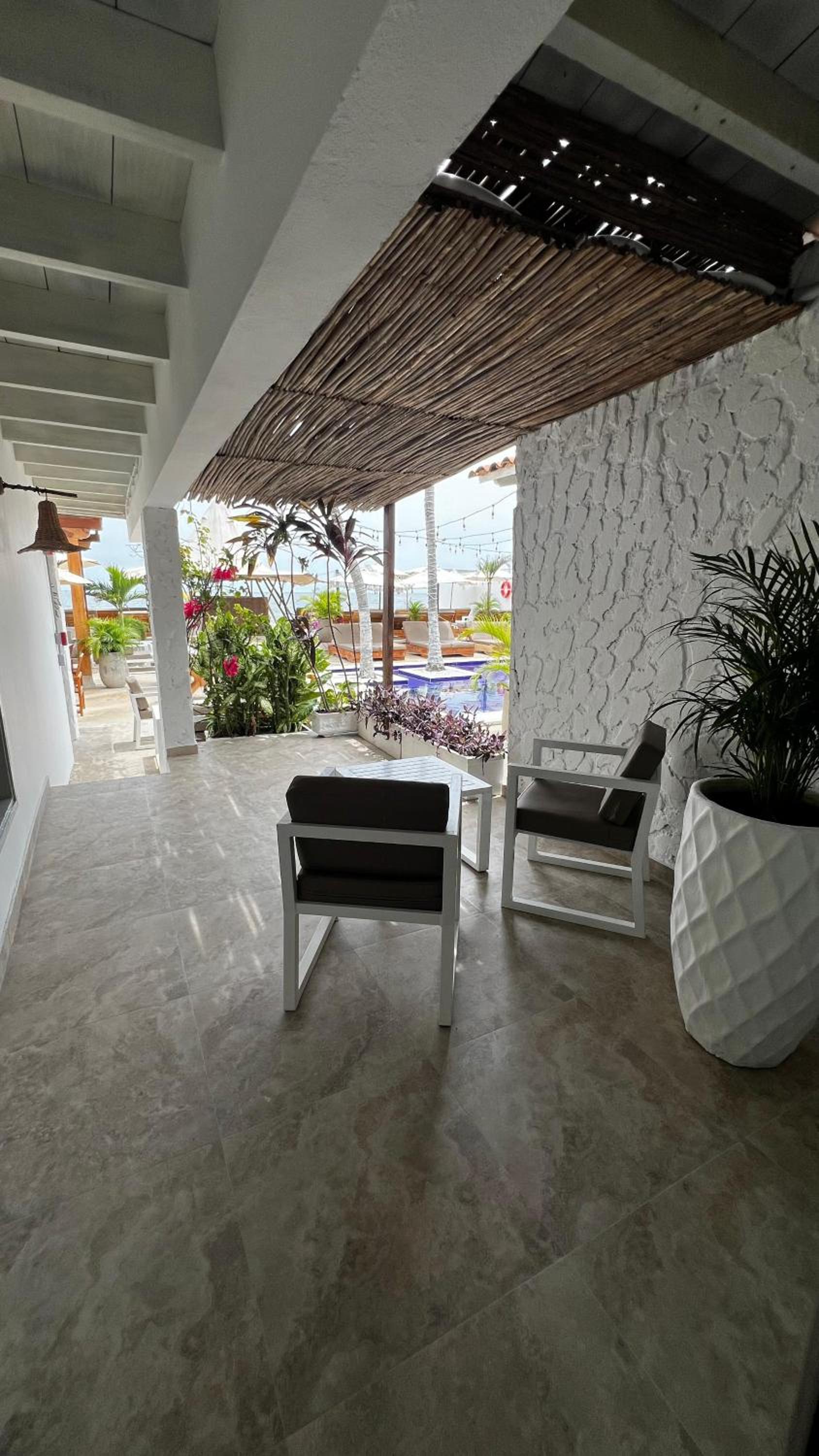 Junior Suite with Balcony photo 3