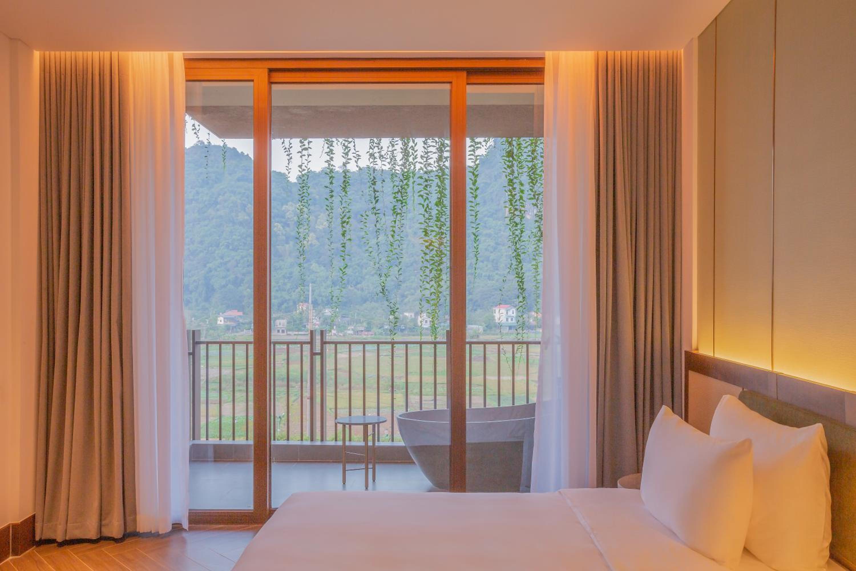 Deluxe Twin Room with Garden View - Photo 2