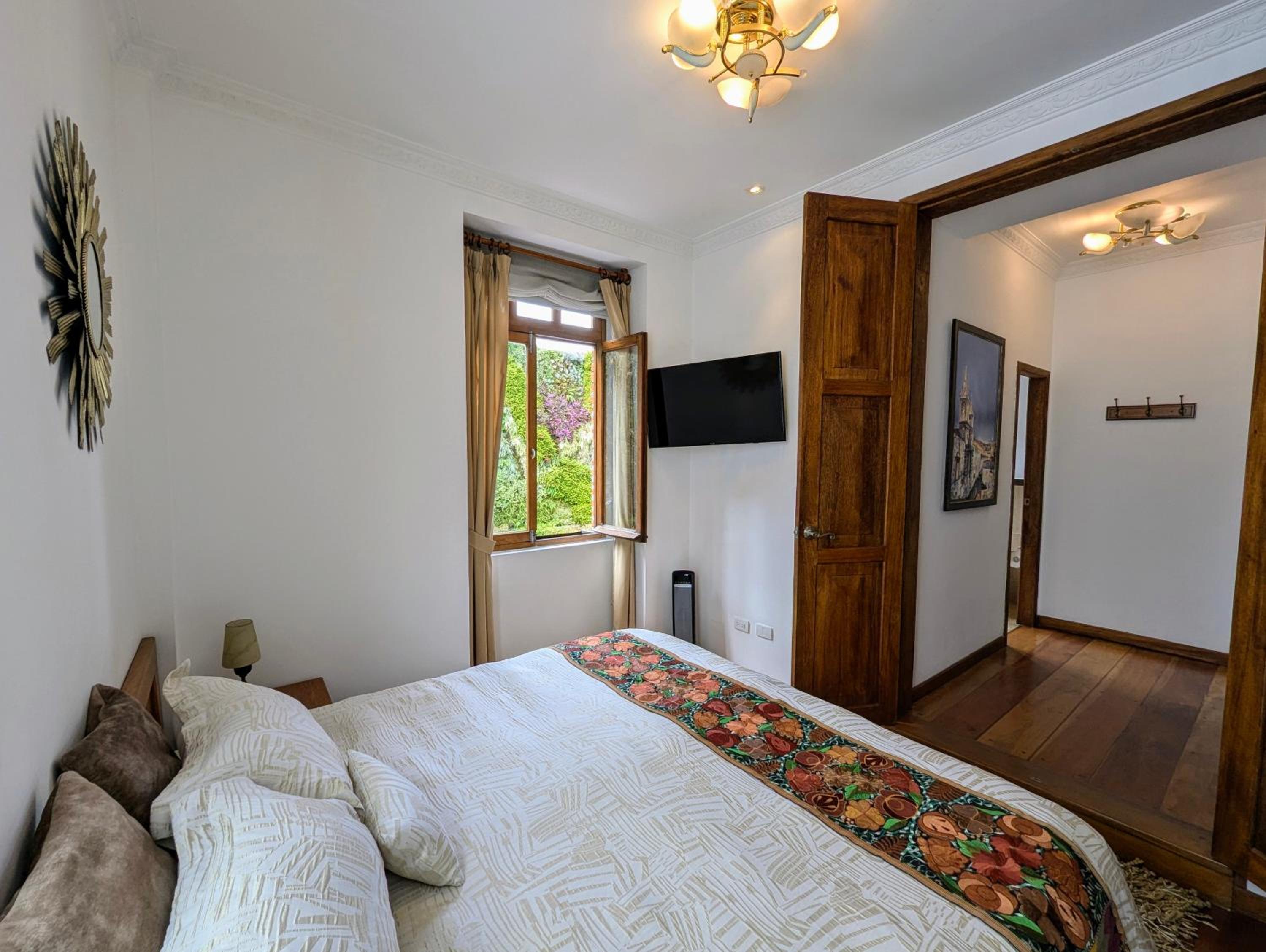 Superior Double or Twin Room with Garden View photo 3