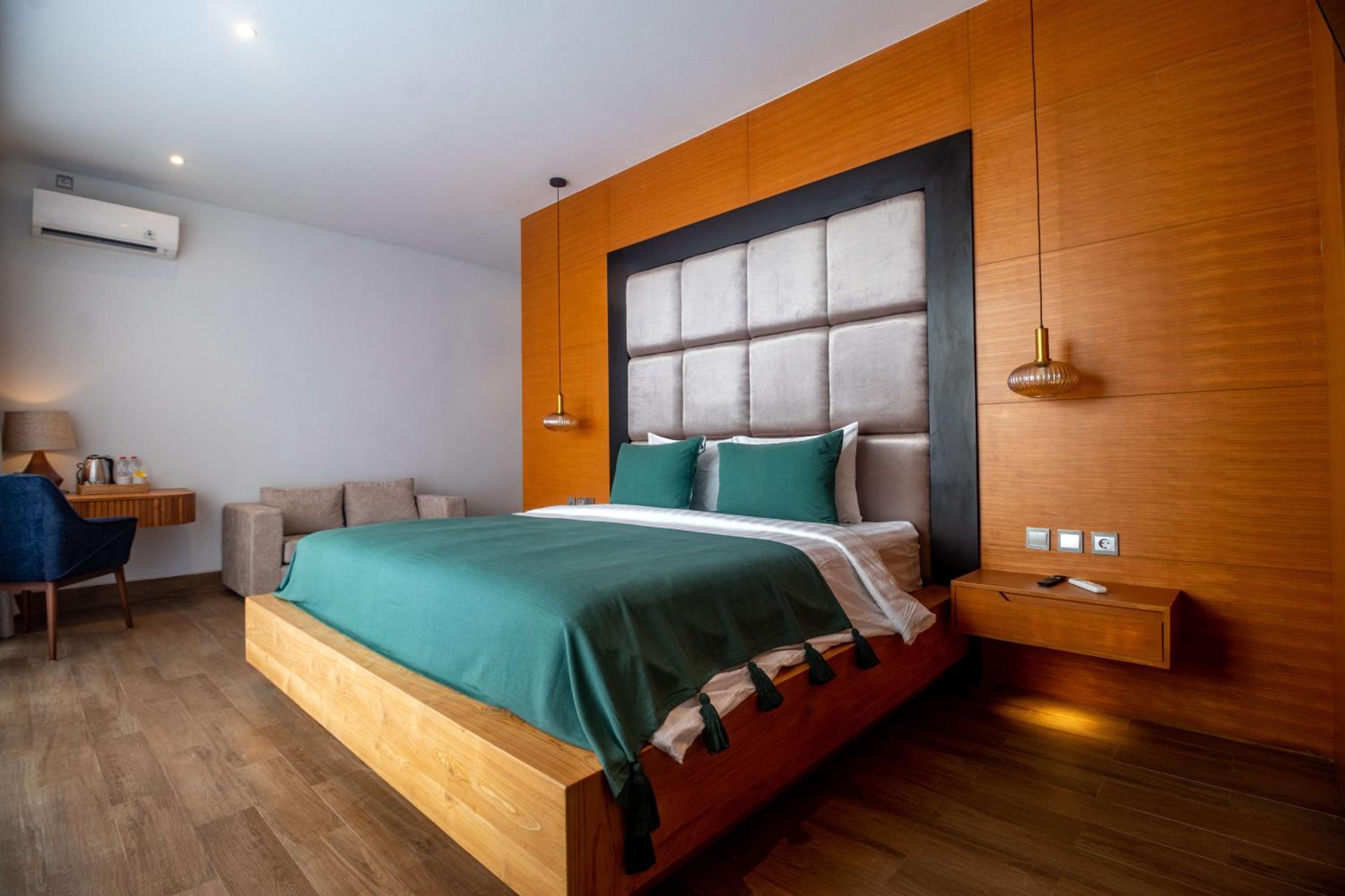 Deluxe Executive Balcony with Garden and Pool View