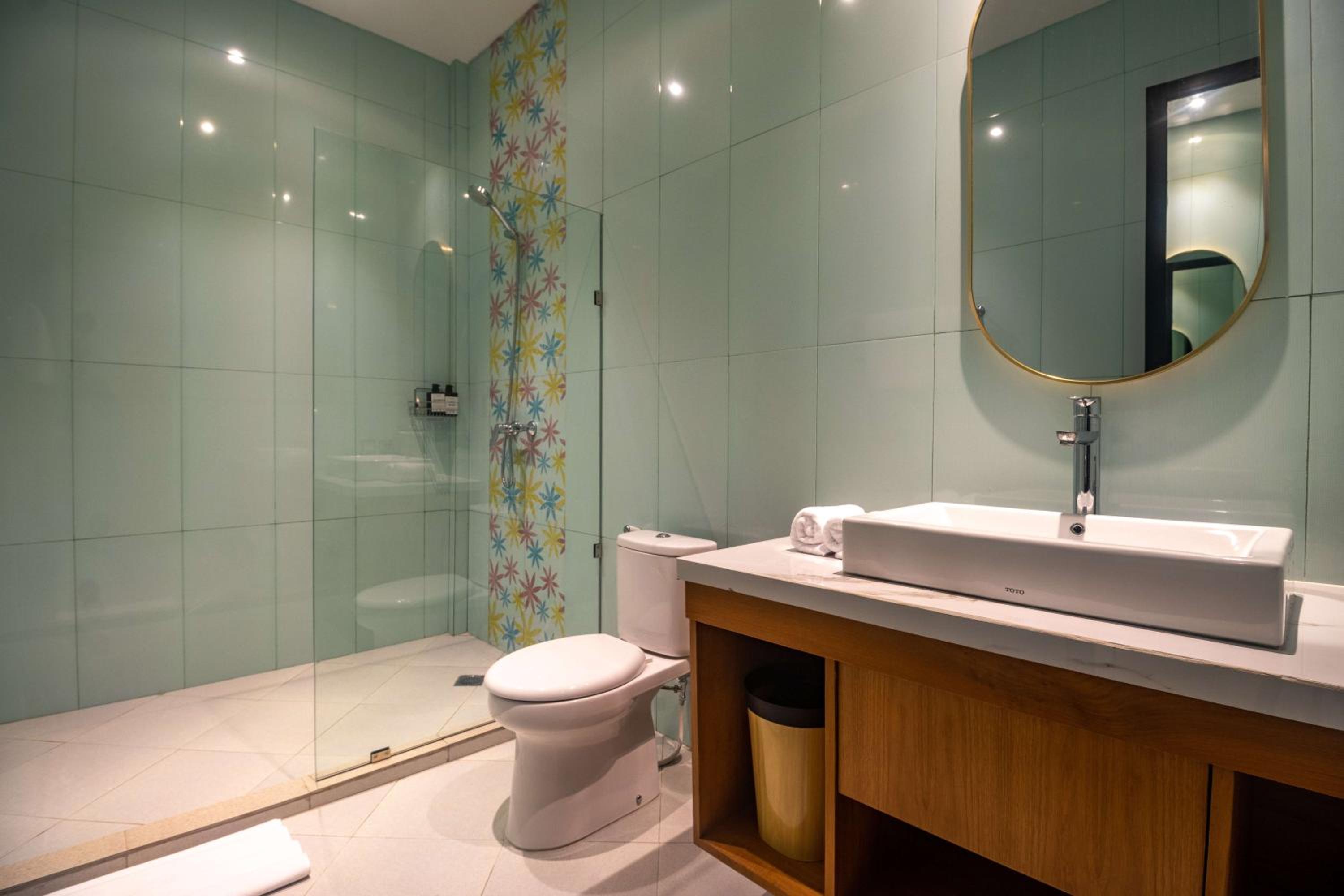 Deluxe Superior with Garden View - Photo 4
