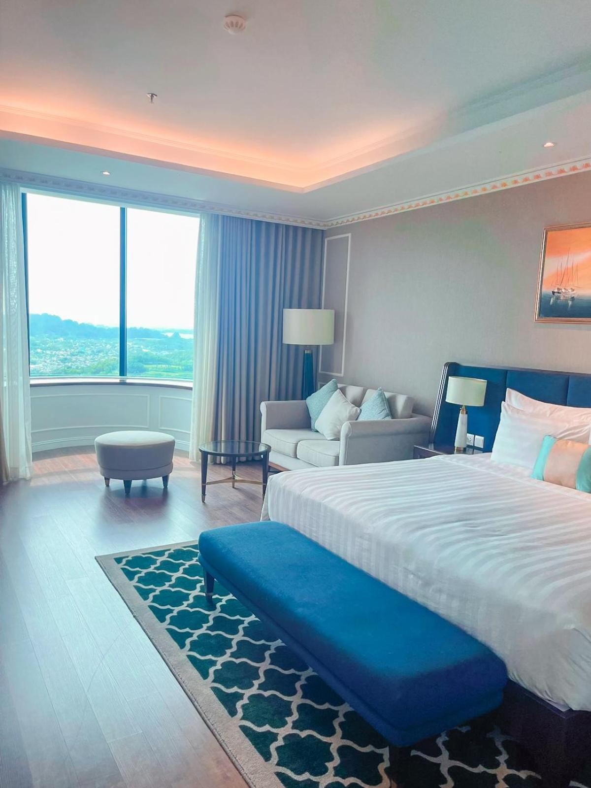 Premium Deluxe Room – Golf View