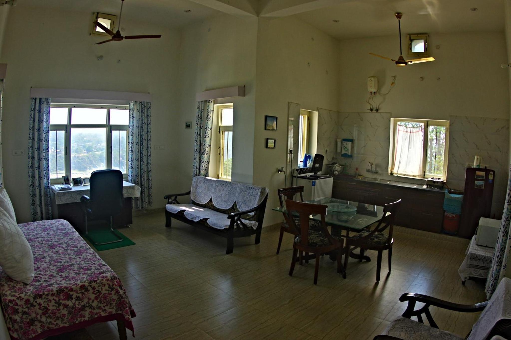 One-Bedroom Apartment with Terrace photo 1