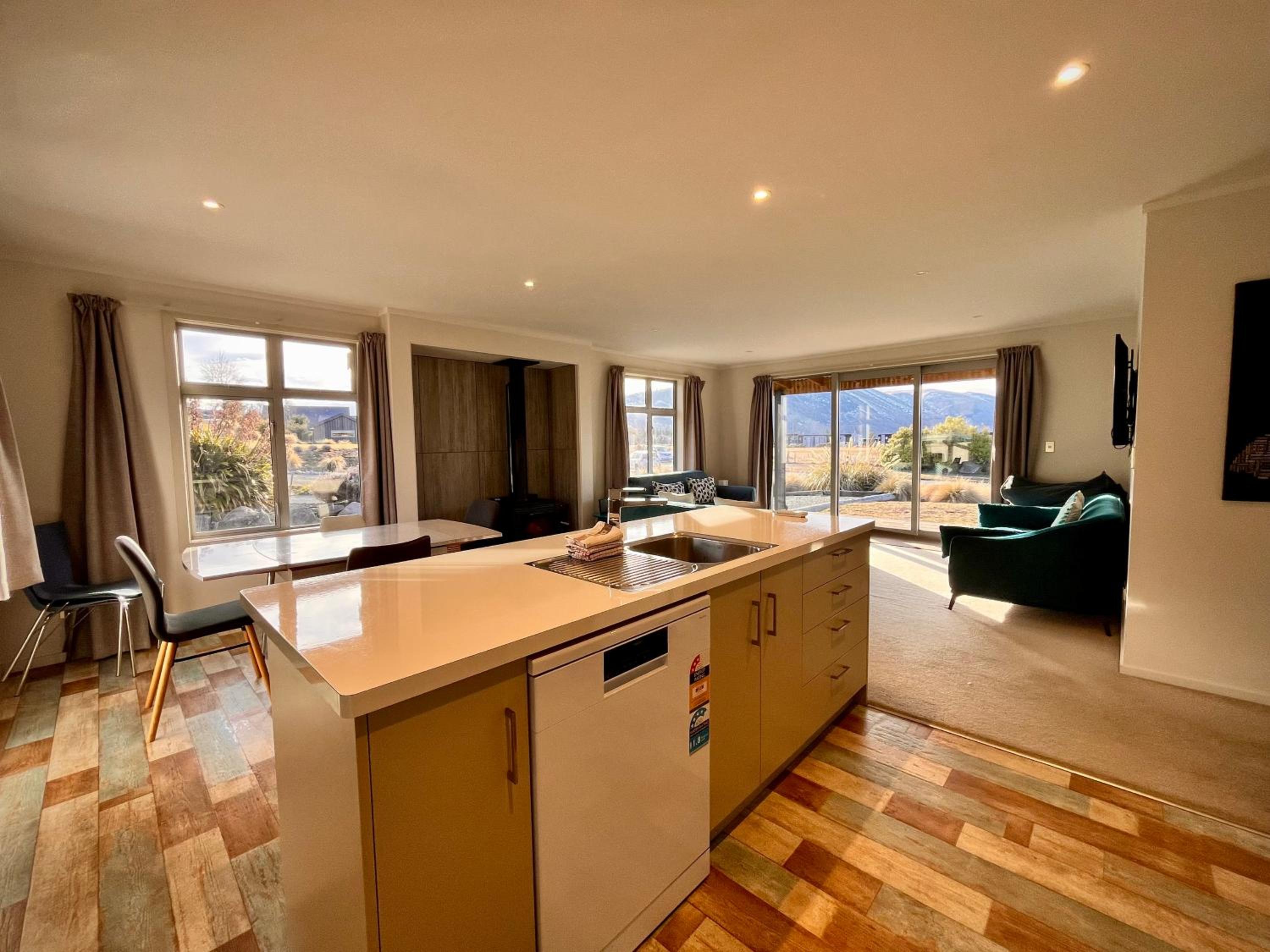 Four-Bedroom House - Photo 15