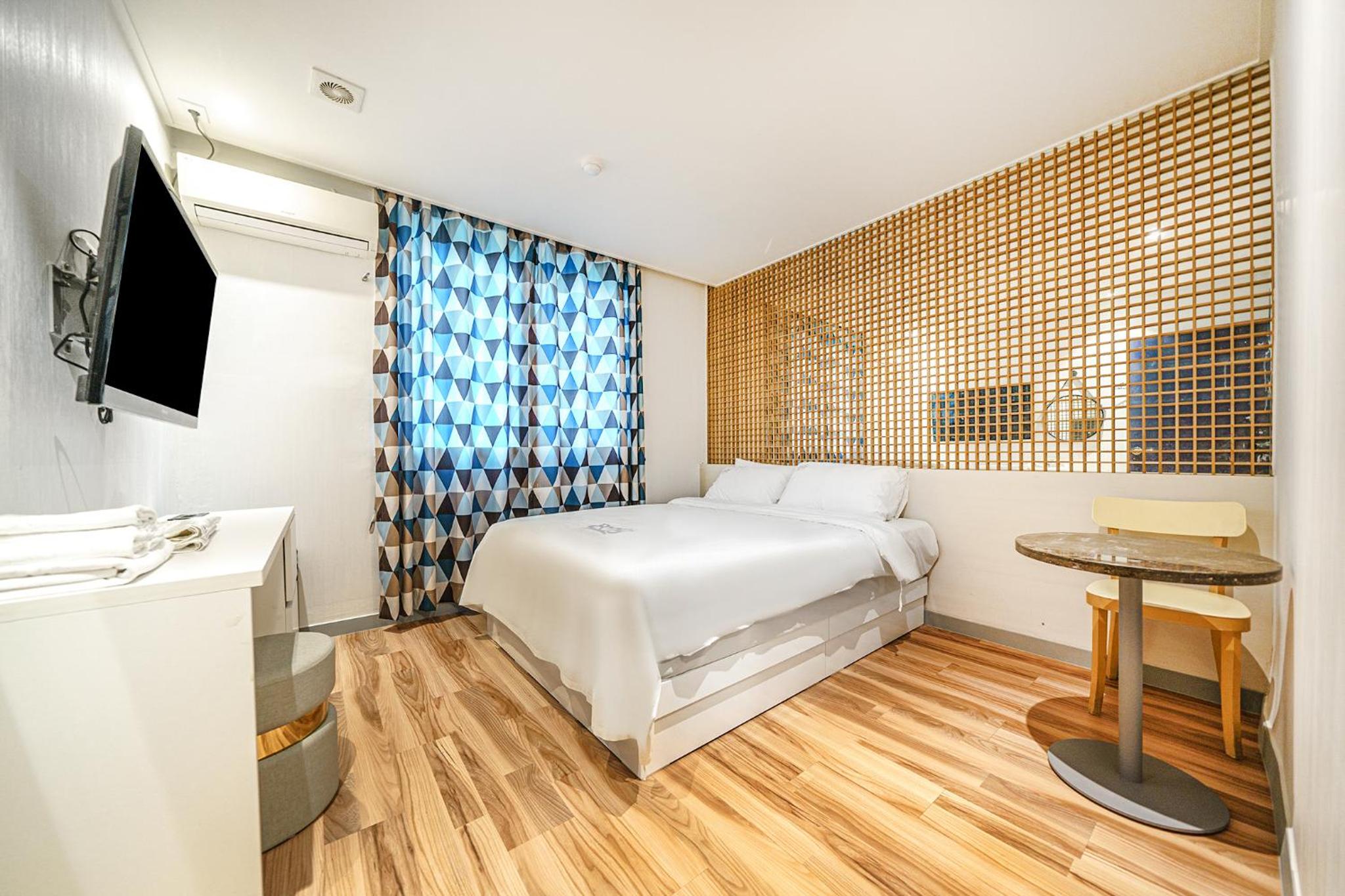 Double Room With Lake View