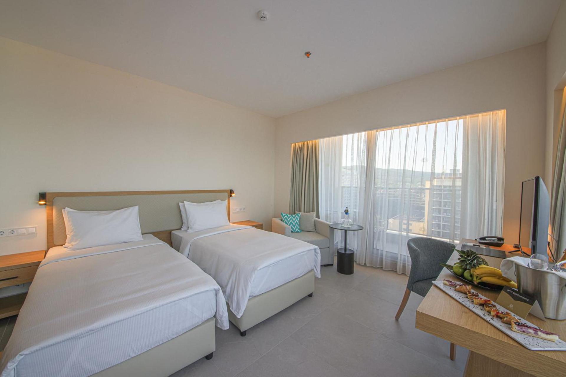 Deluxe Double Room photo 3