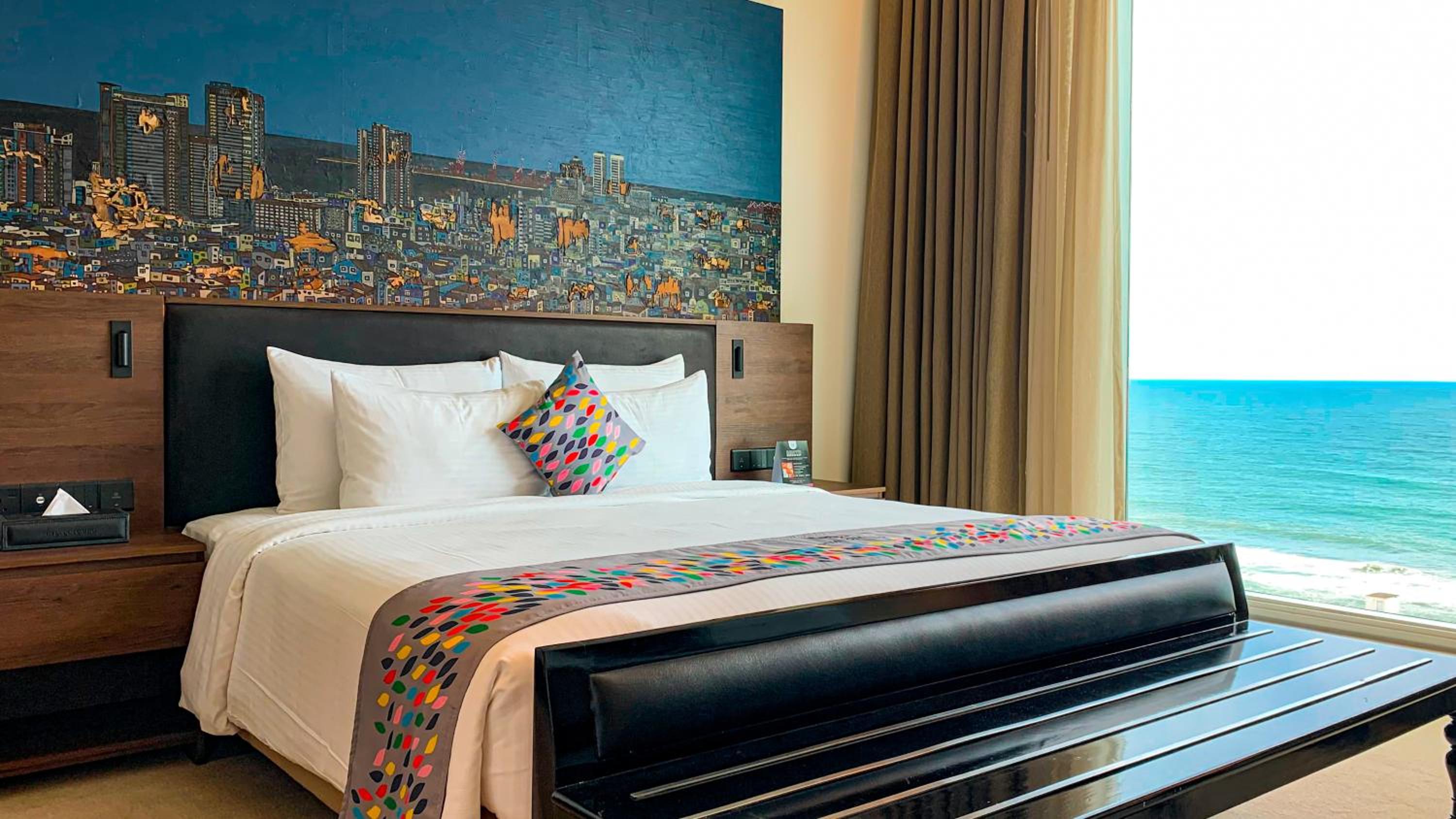 Suite with Free Breakfast for stay until 31 Dec 2024