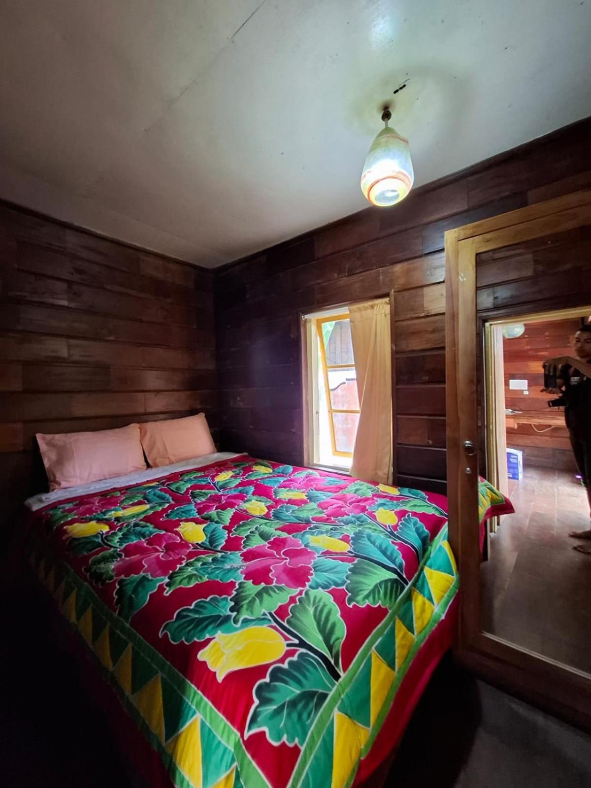 One-Bedroom House photo 2