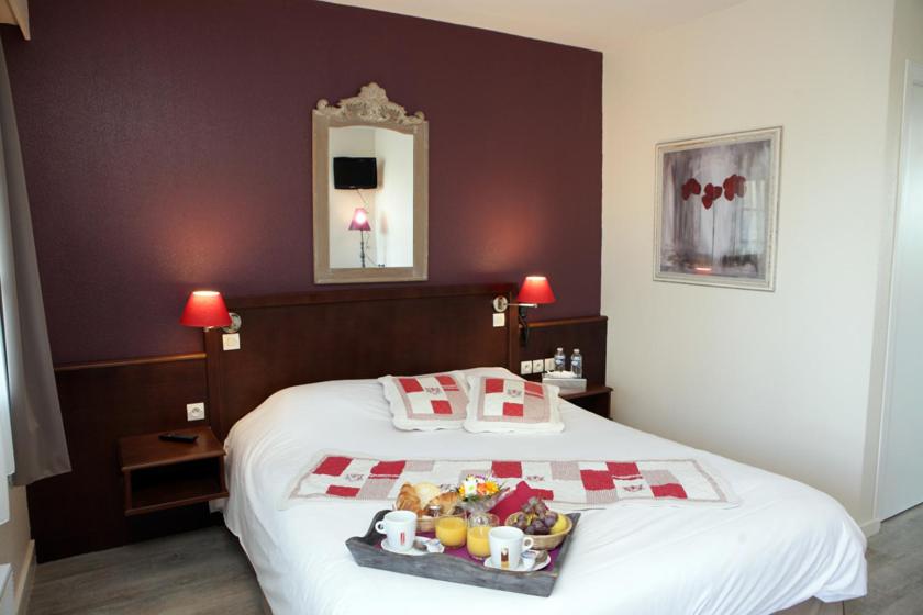 Double Room - Photo 6