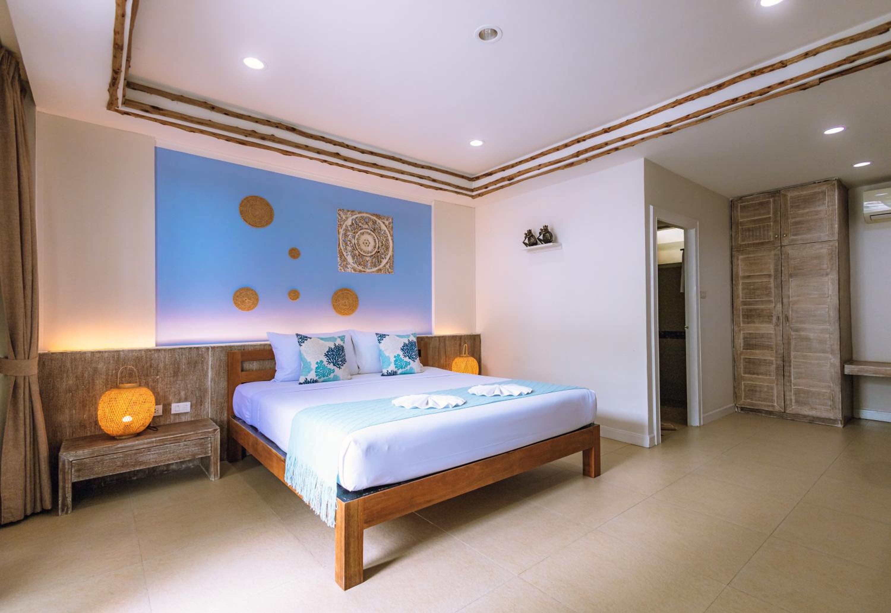 Premier room AB5 with pool view  photo 1