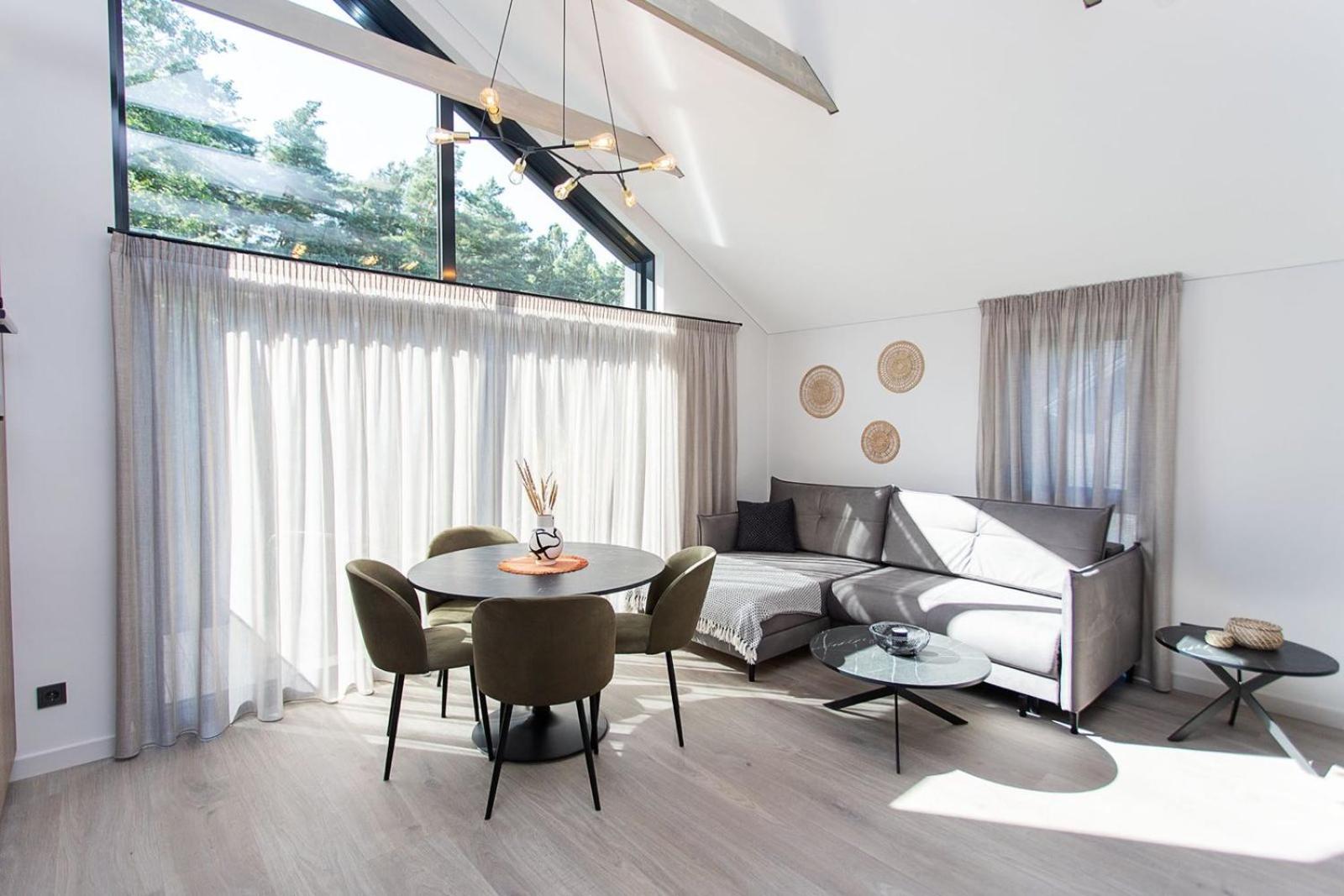 Apartment with View and Balcony photo 1