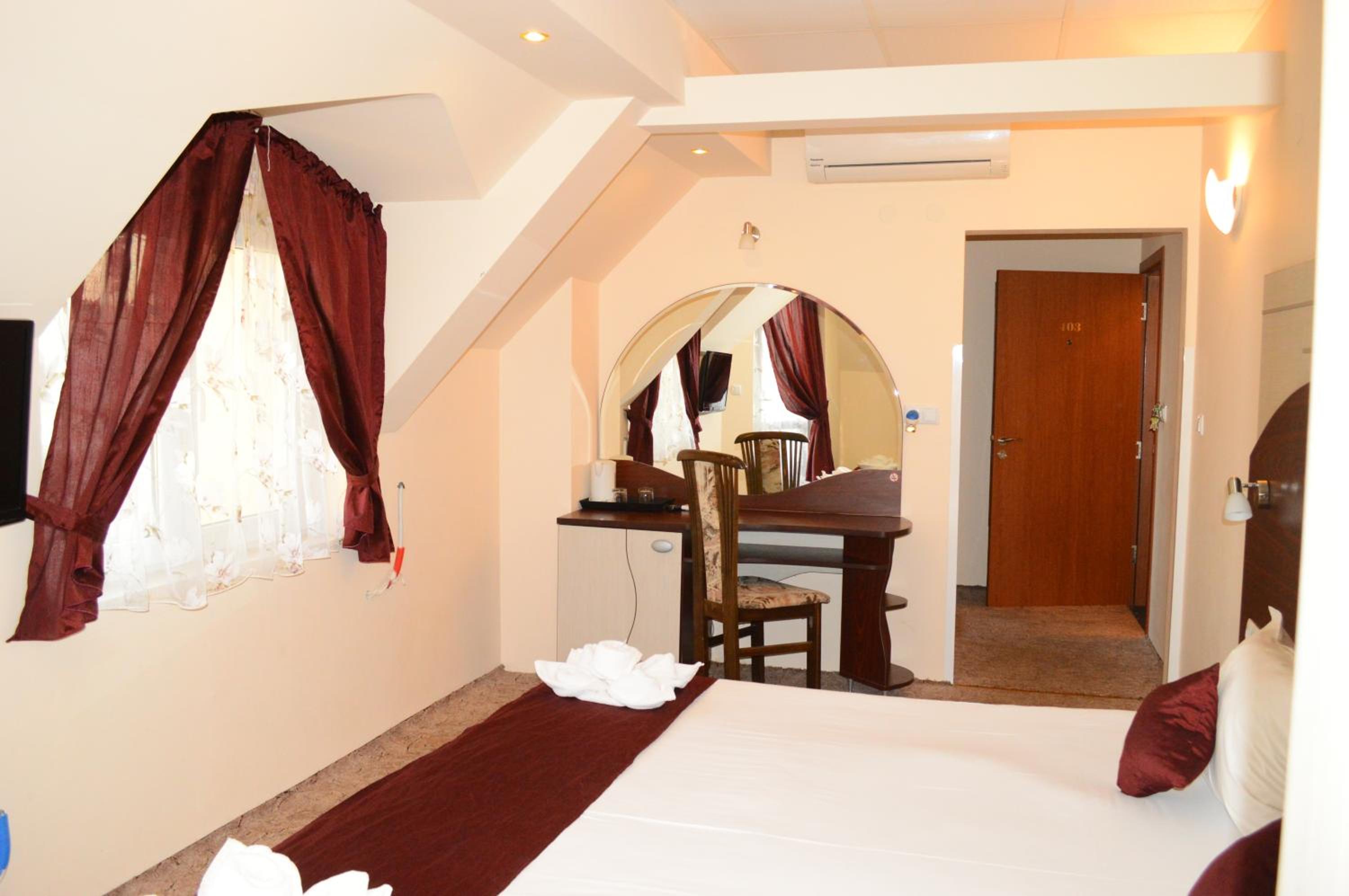 Family Room with Sea View photo 2